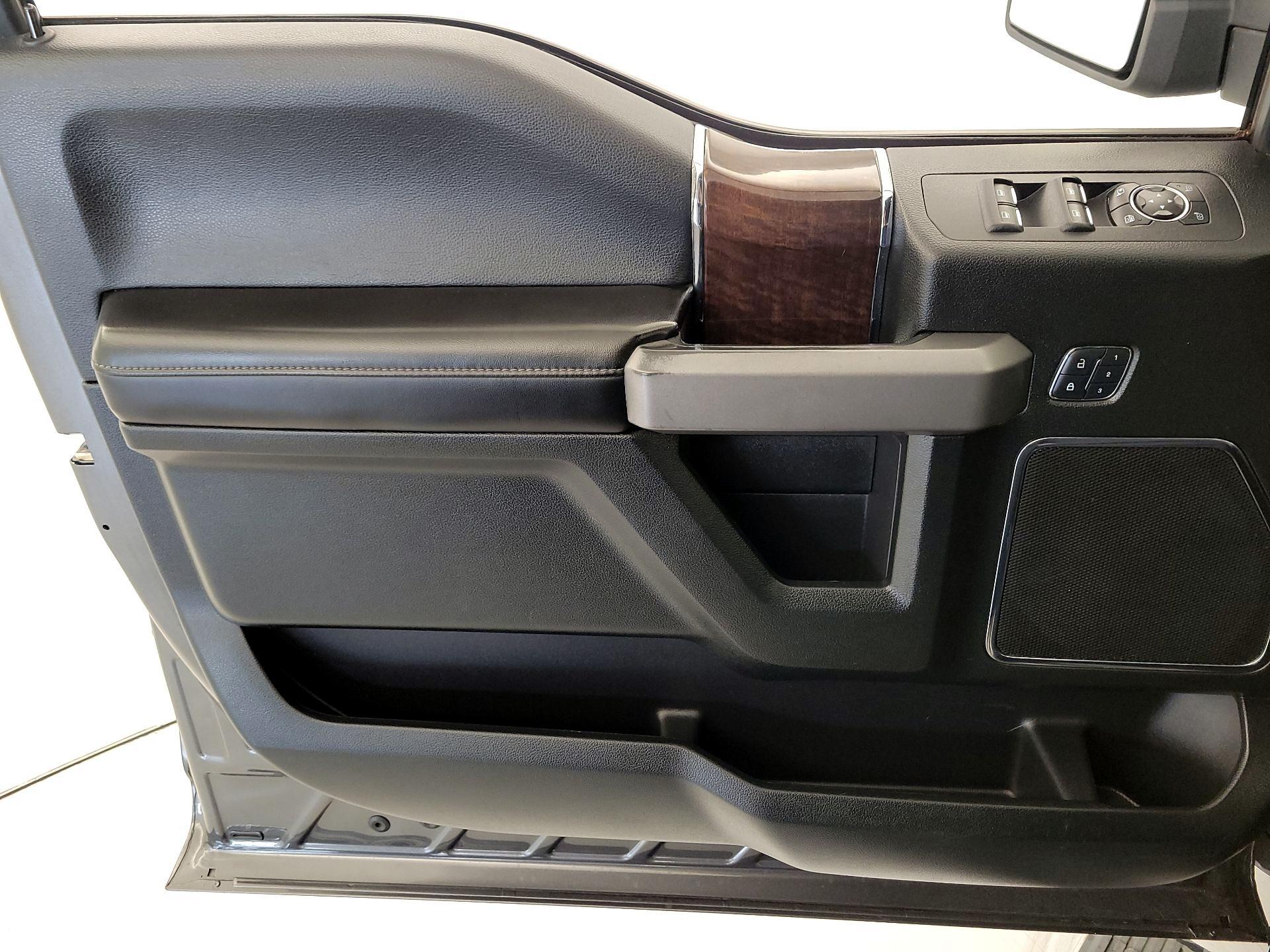 Thumbnail: 2016 Ford F-150 - 12