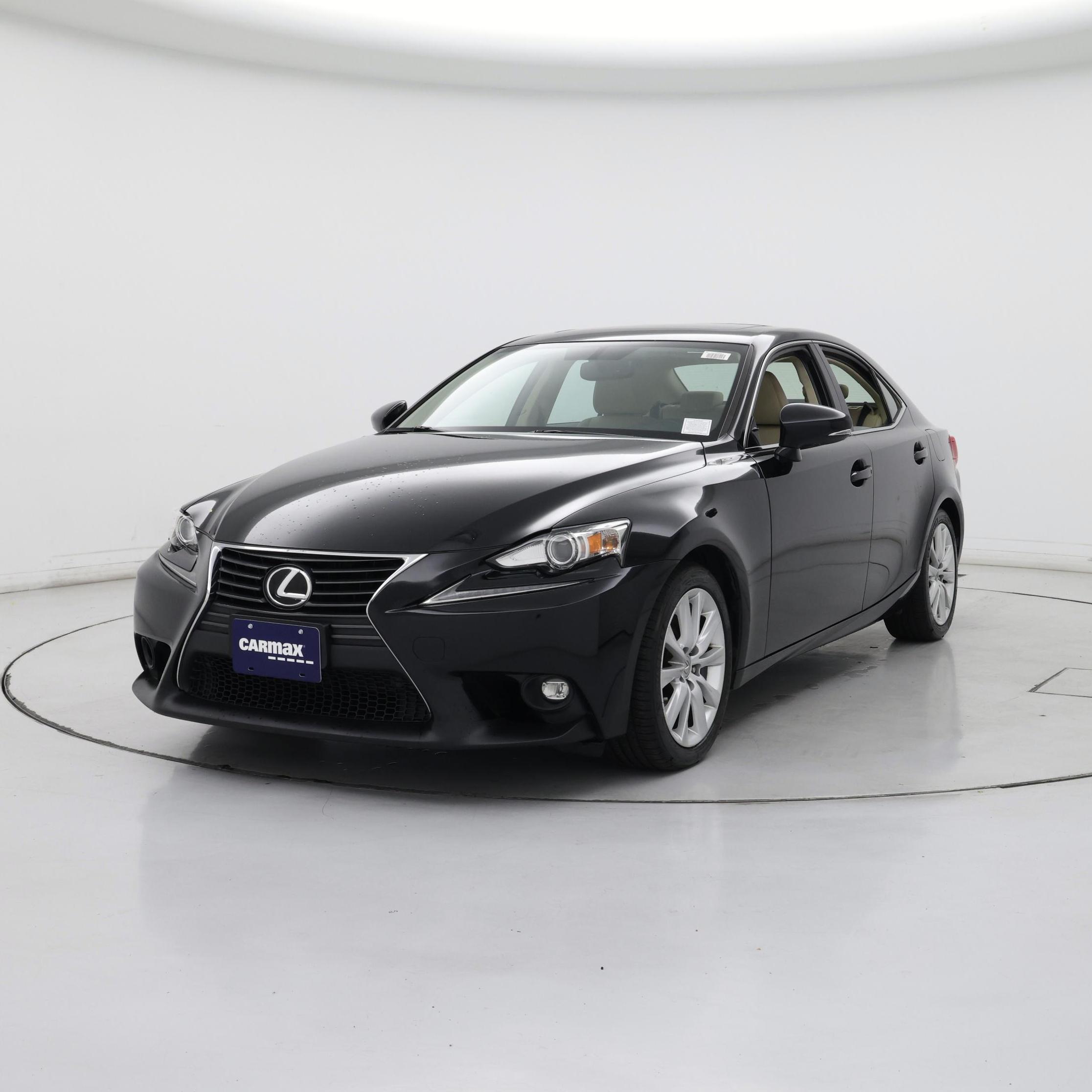 Thumbnail: 2016 Lexus IS - 4