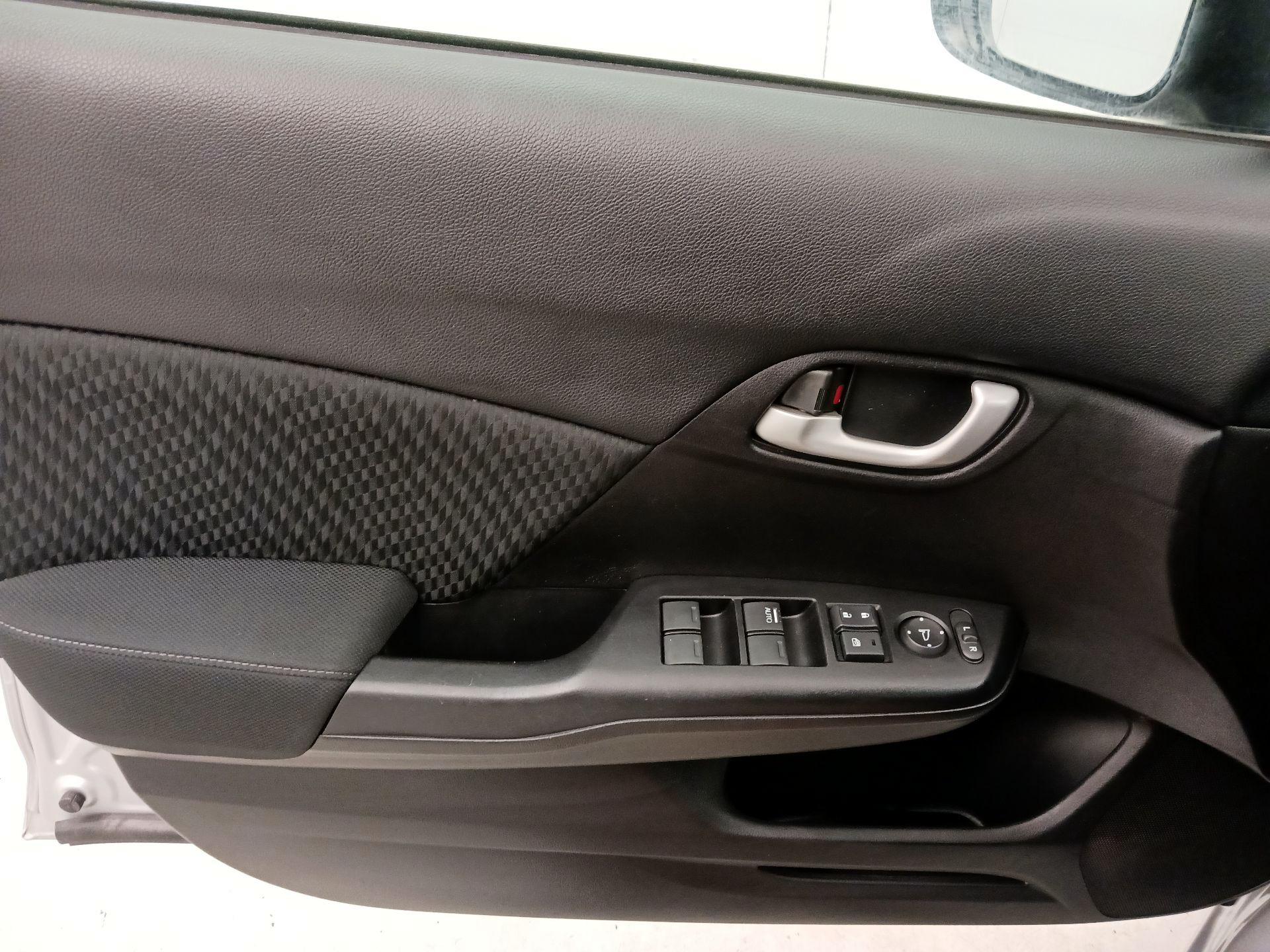 Thumbnail: 2014 Honda Civic - 12