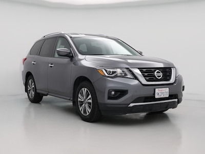 Silver 2020 Nissan Pathfinder SV