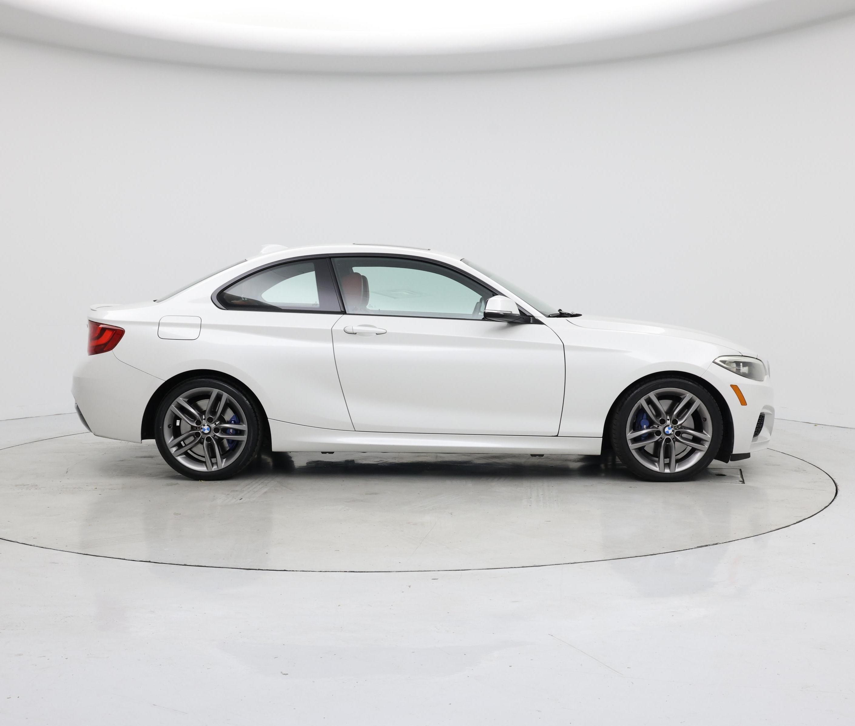 Thumbnail: 2015 BMW 2 Series - 7