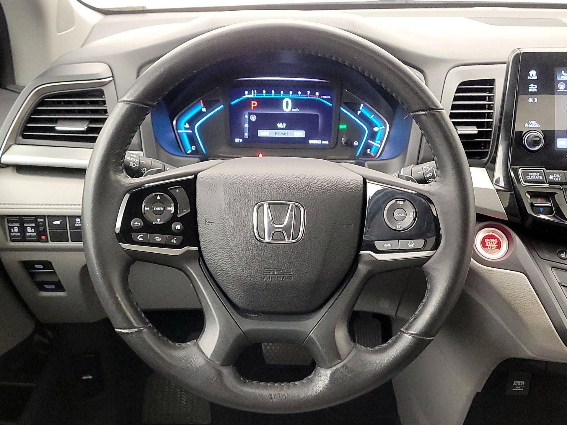 Thumbnail: 2019 Honda Odyssey - 10