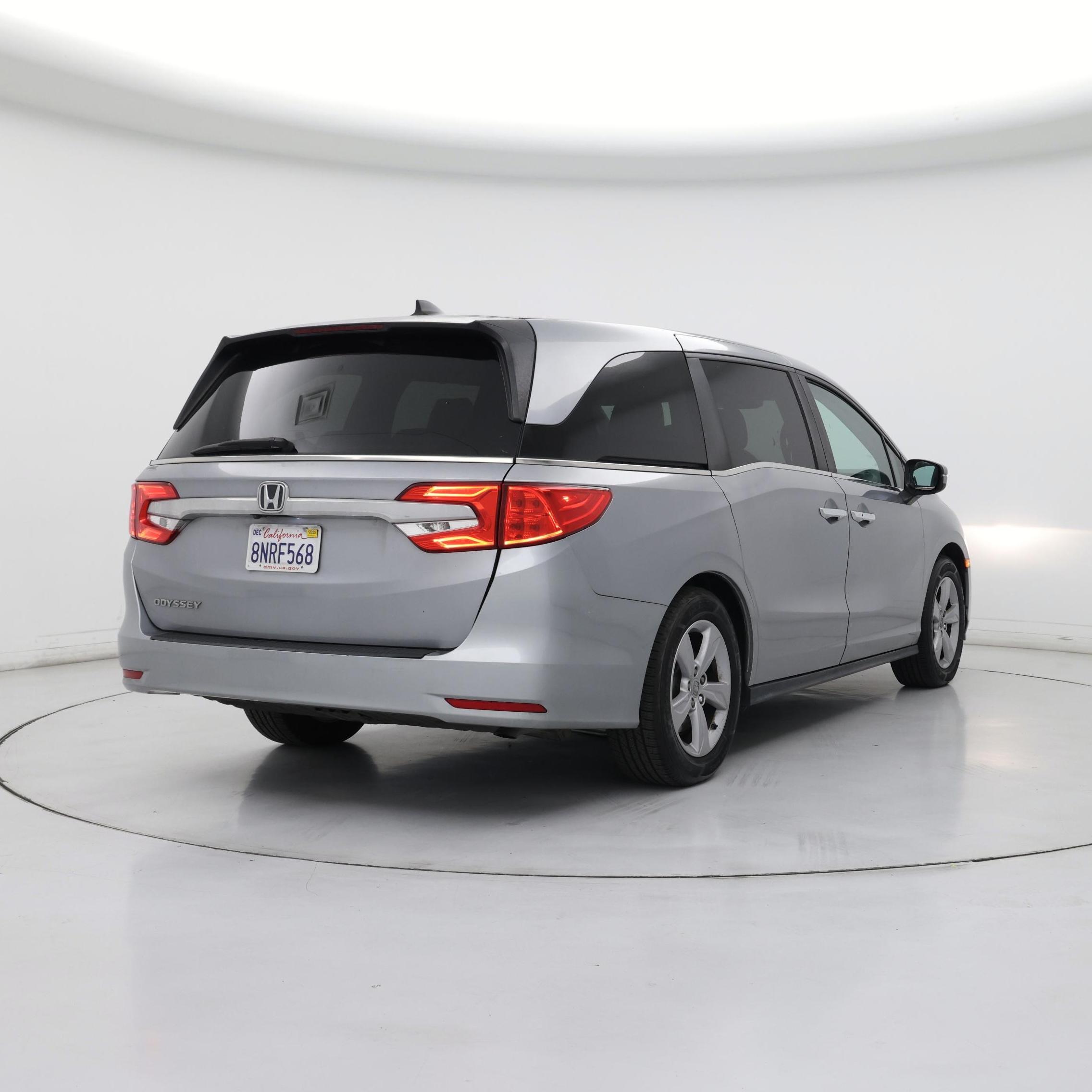 Thumbnail: 2019 Honda Odyssey - 8