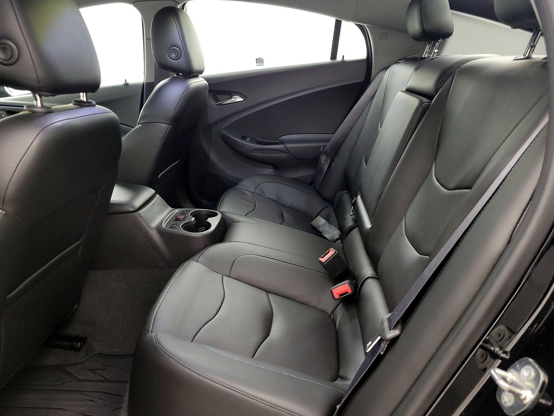Thumbnail: 2017 Chevrolet Volt - 19