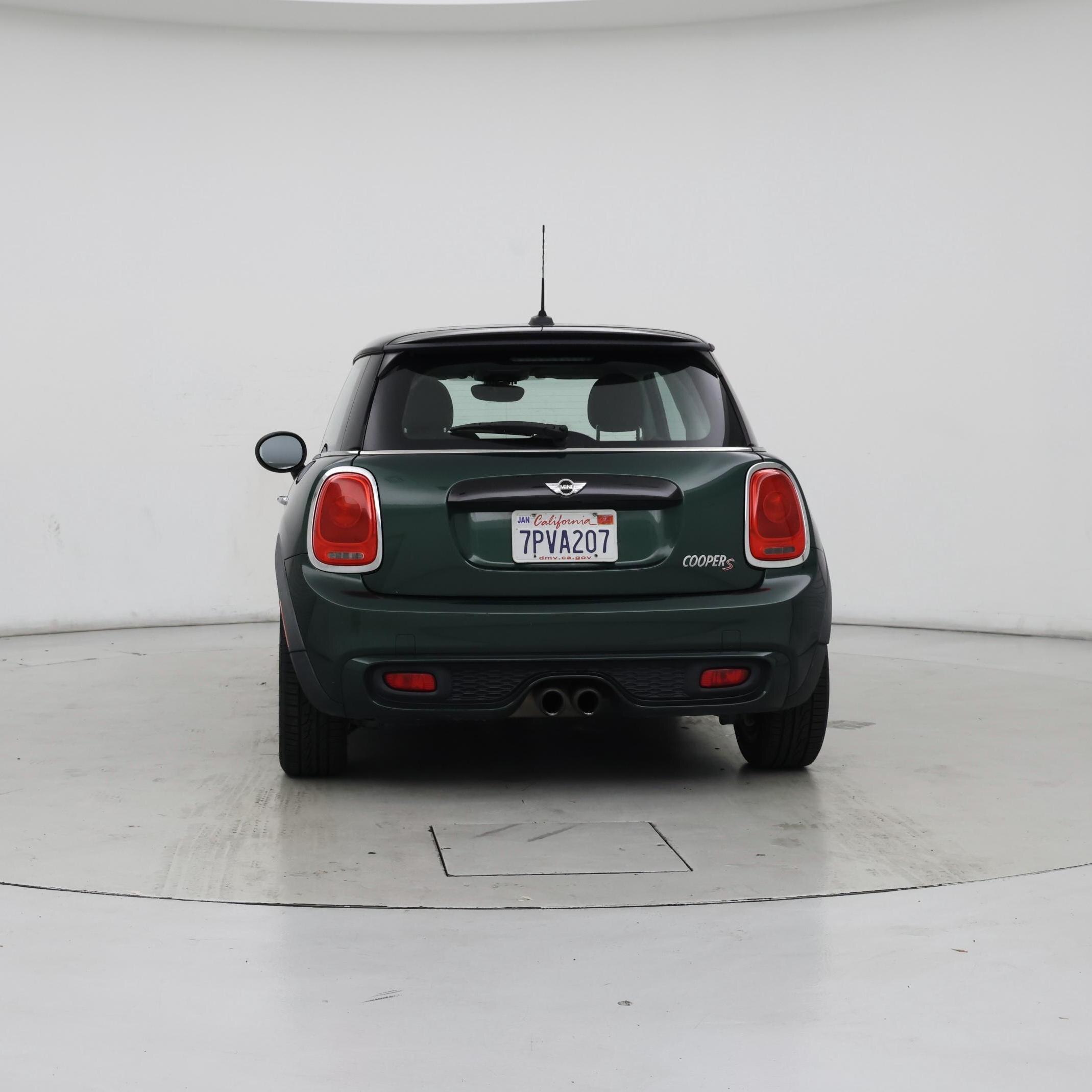 Thumbnail: 2016 MINI Cooper Hardtop - 6