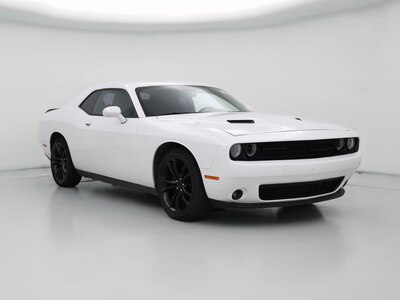 White 2016 Dodge Challenger SXT Plus