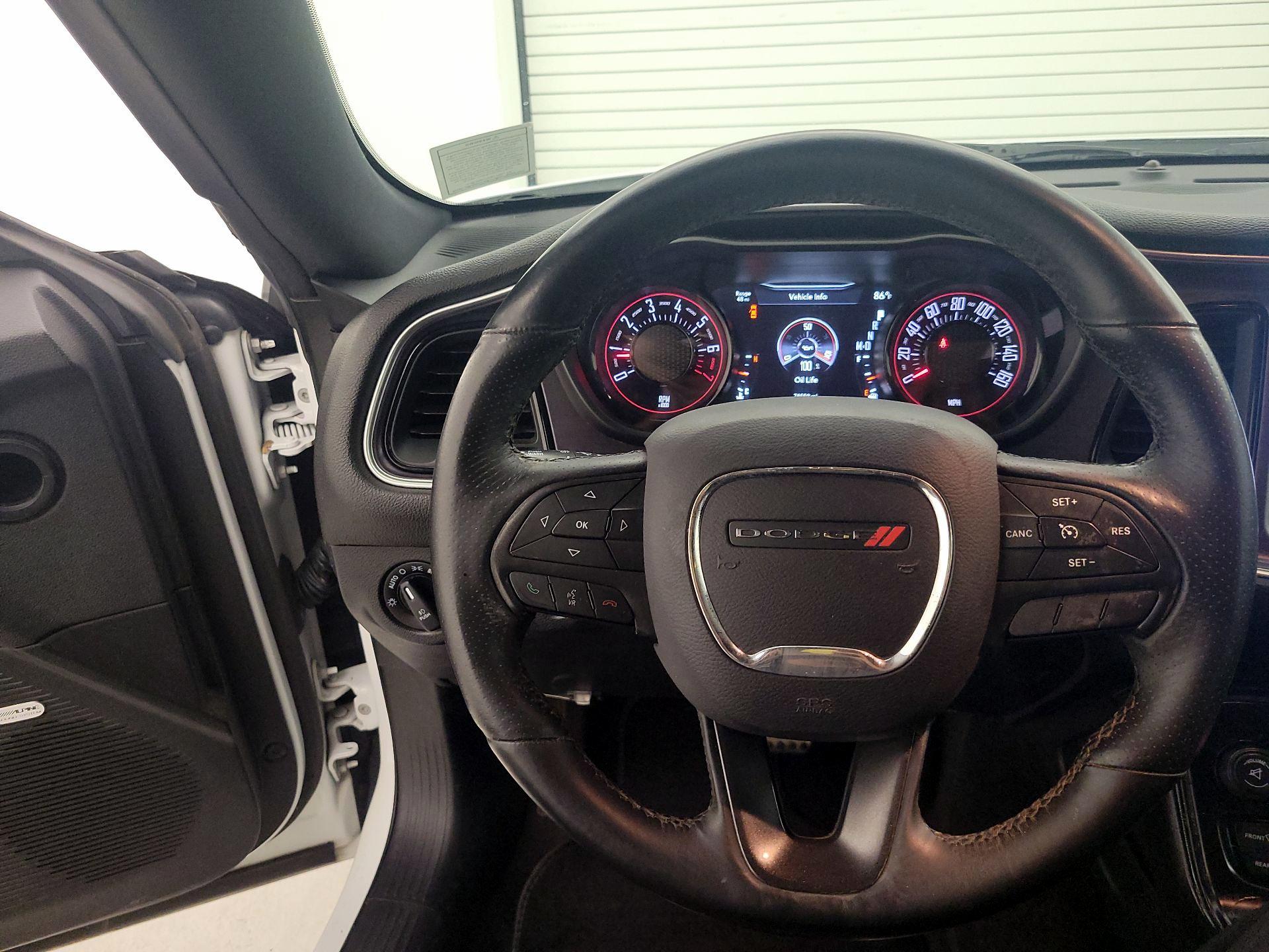 Thumbnail: 2016 Dodge Challenger - 10