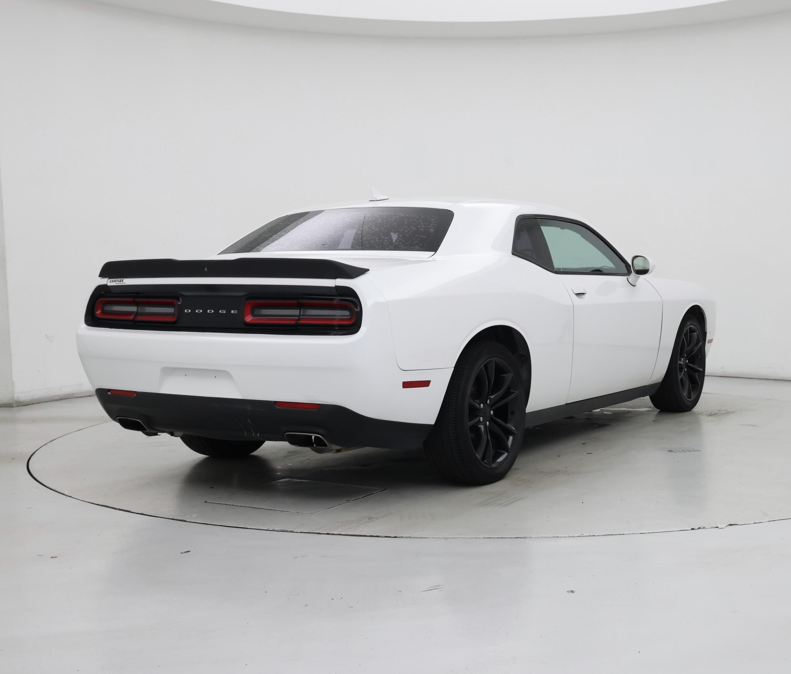 Thumbnail: 2016 Dodge Challenger - 8