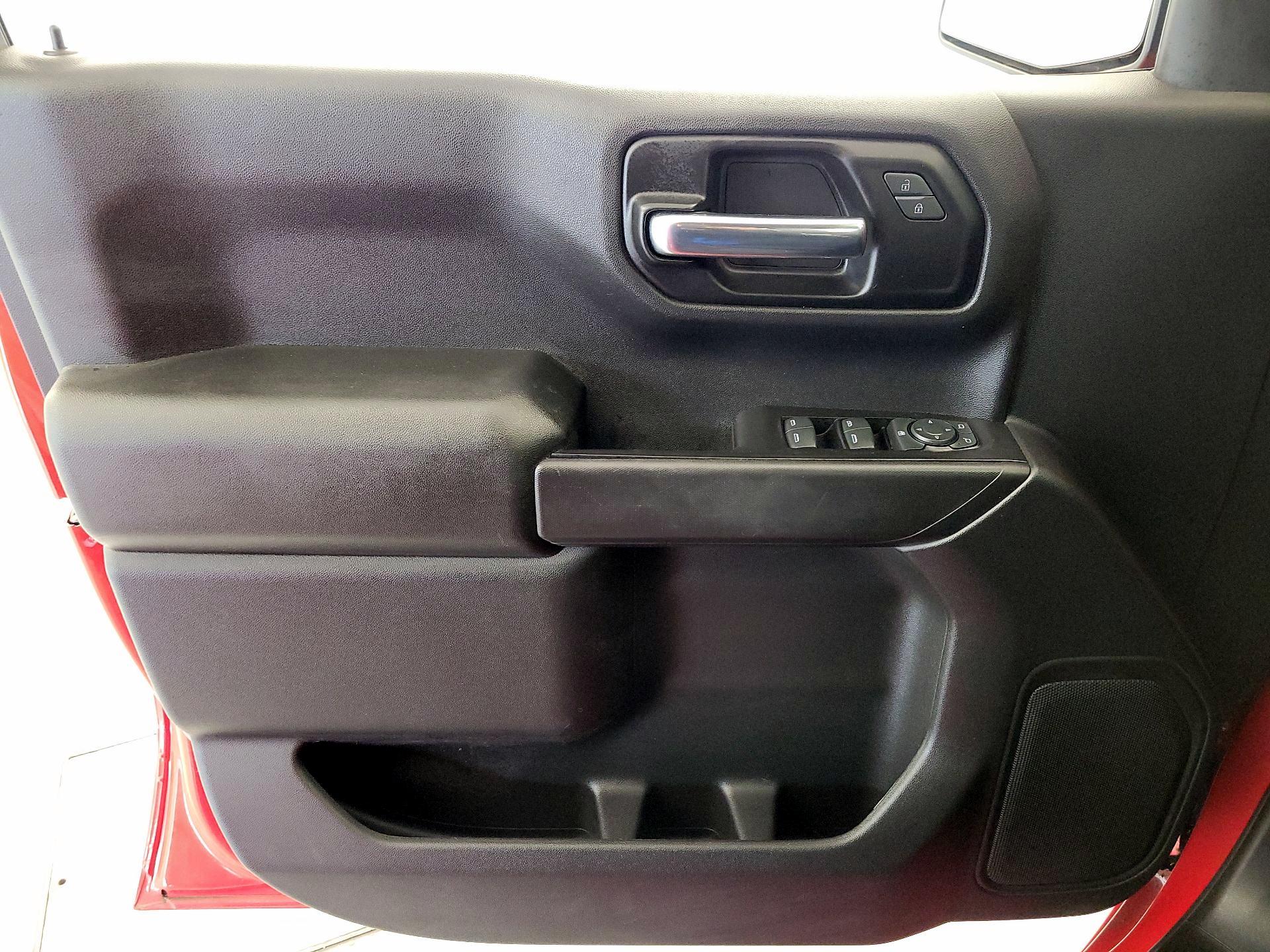 Thumbnail: 2019 Chevrolet Silverado 1500 - 12