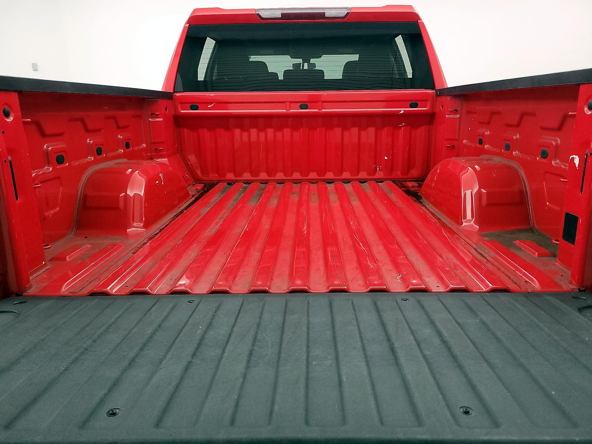Thumbnail: 2019 Chevrolet Silverado 1500 - 20