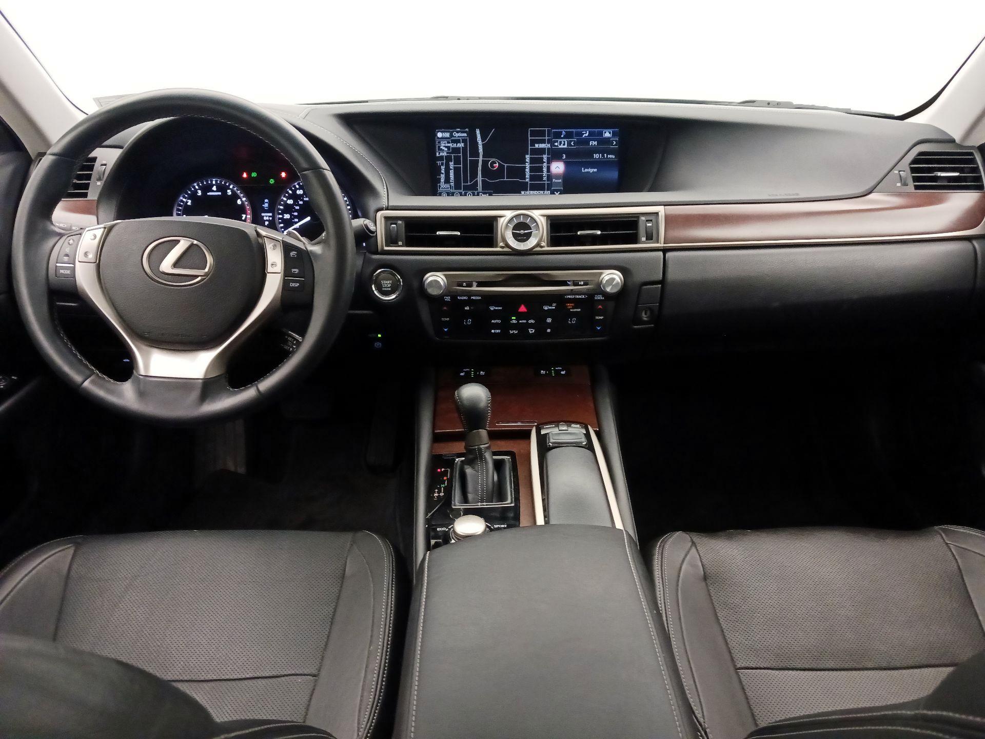 Thumbnail: 2015 Lexus GS - 9