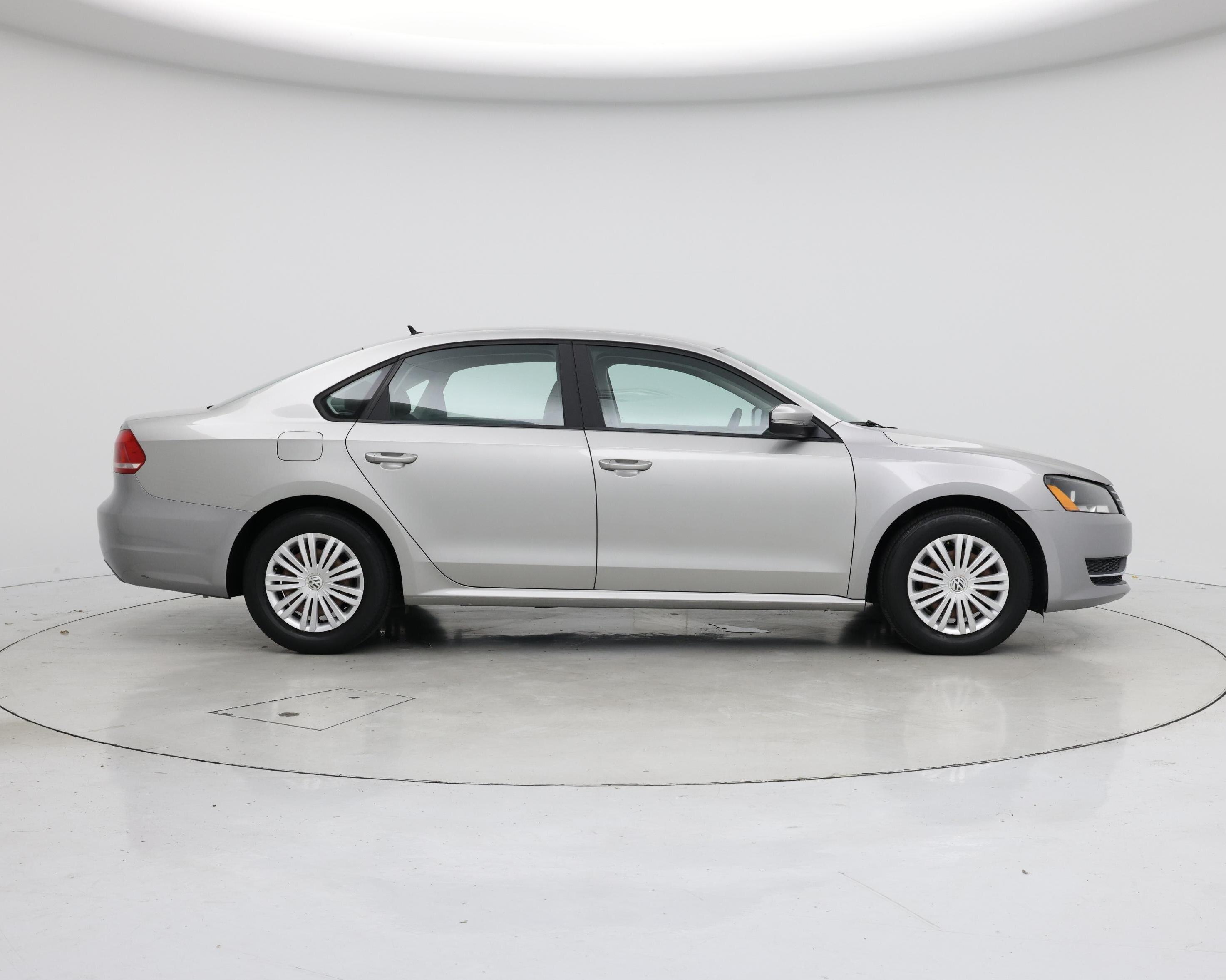 Thumbnail: 2014 Volkswagen Passat - 7