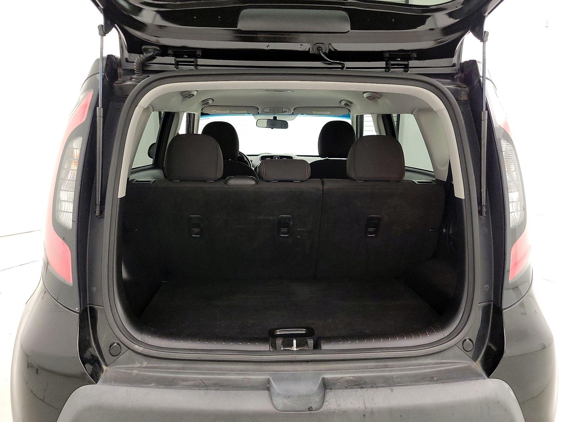 Thumbnail: 2016 Kia Soul - 19