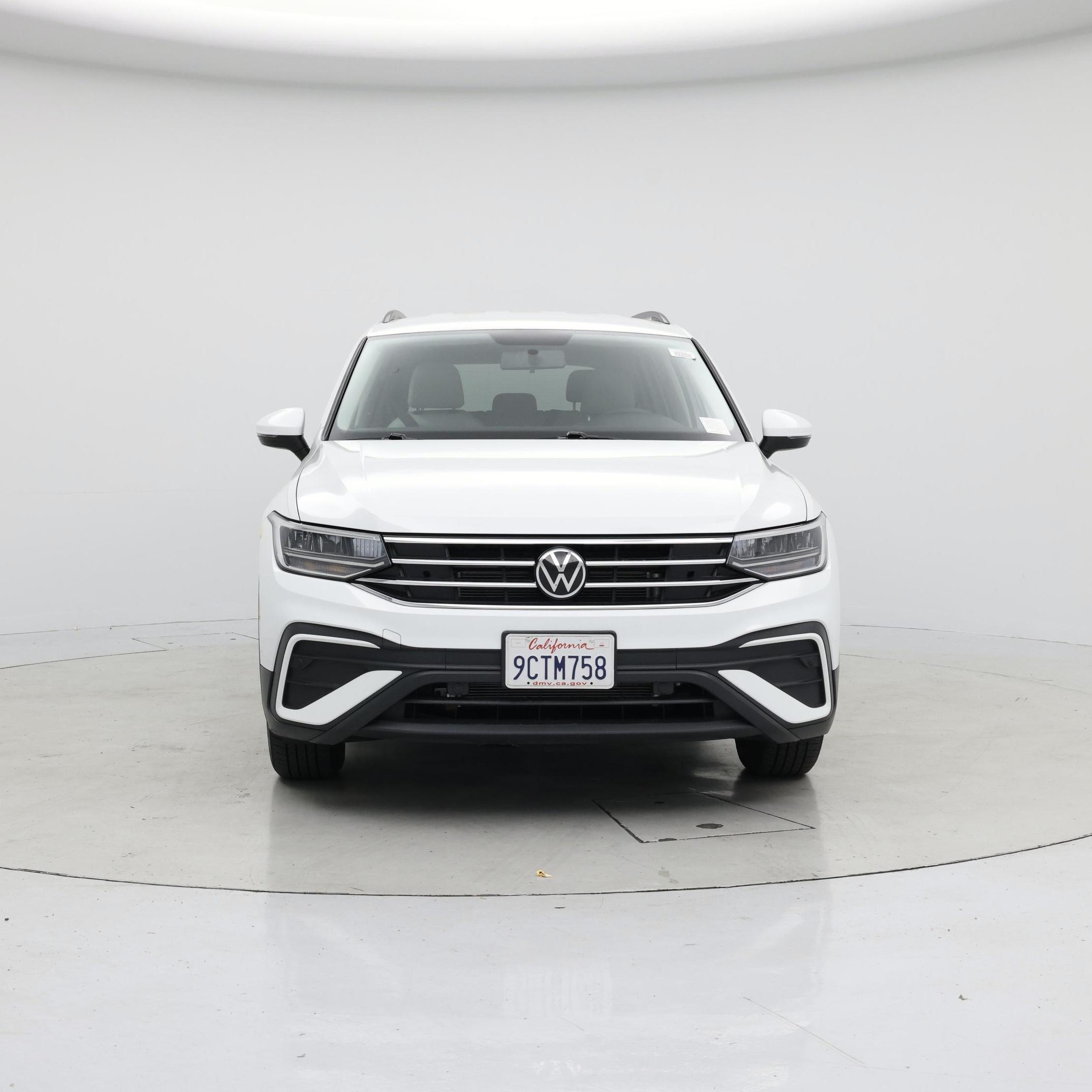 Thumbnail: 2022 Volkswagen Tiguan - 5