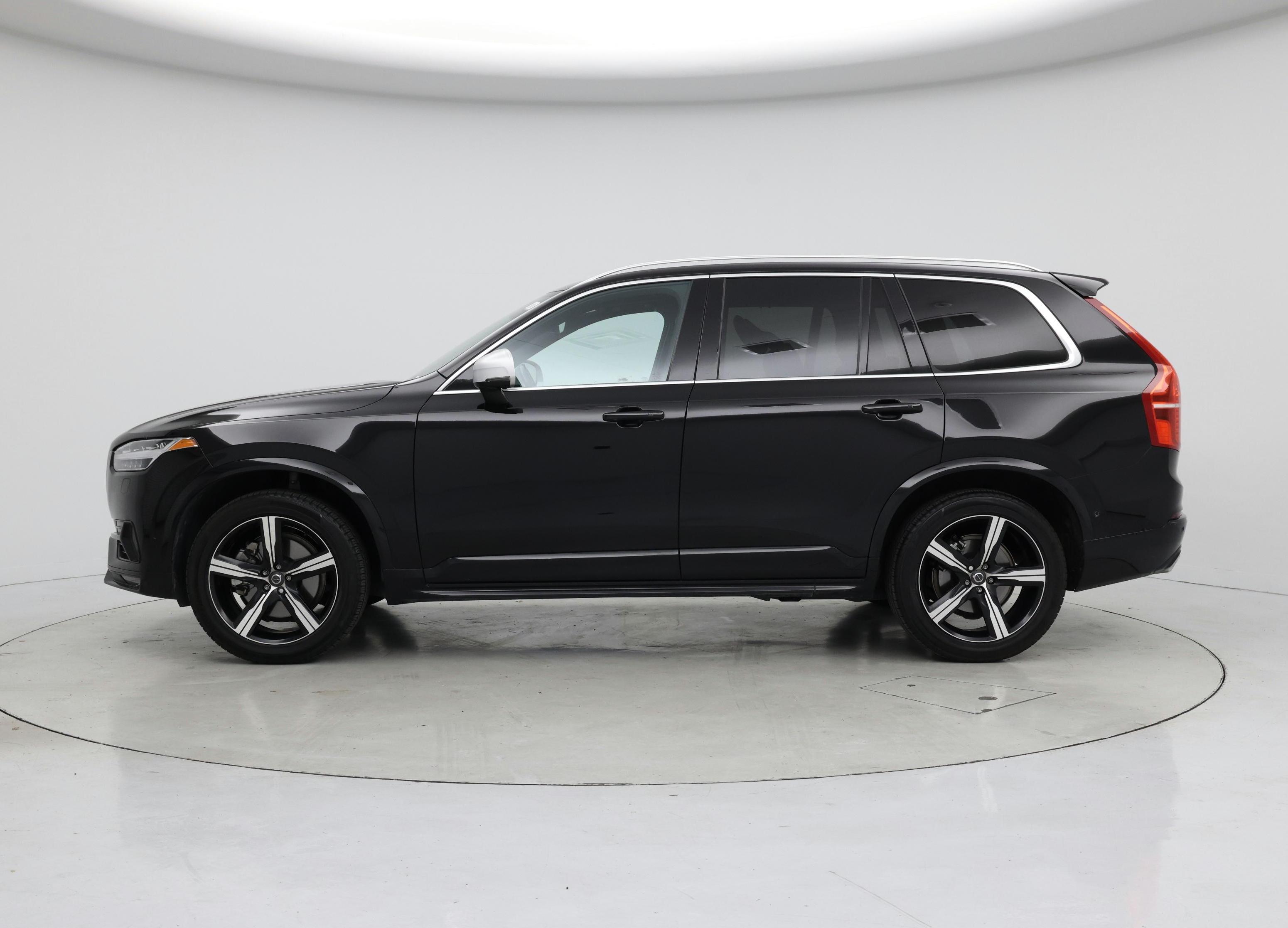 Thumbnail: 2019 Volvo XC90 - 3