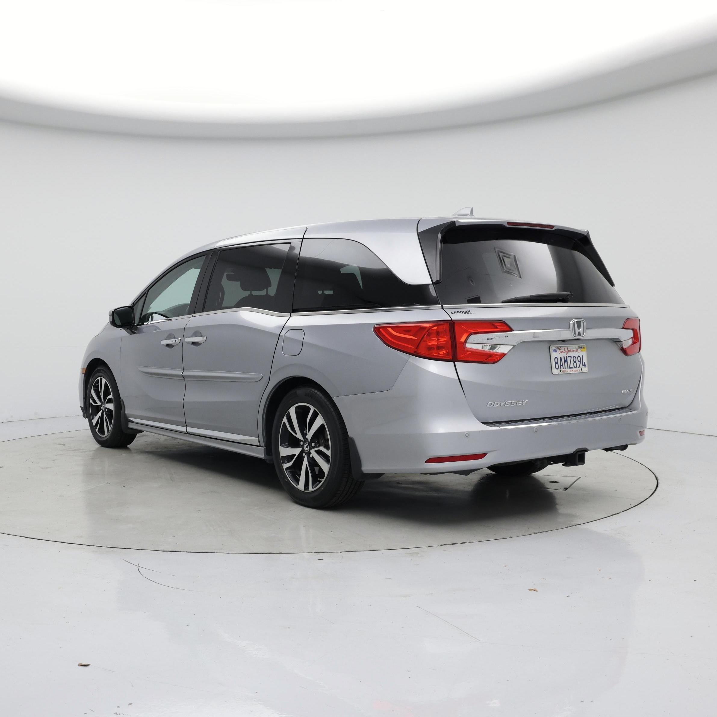 Thumbnail: 2018 Honda Odyssey - 2
