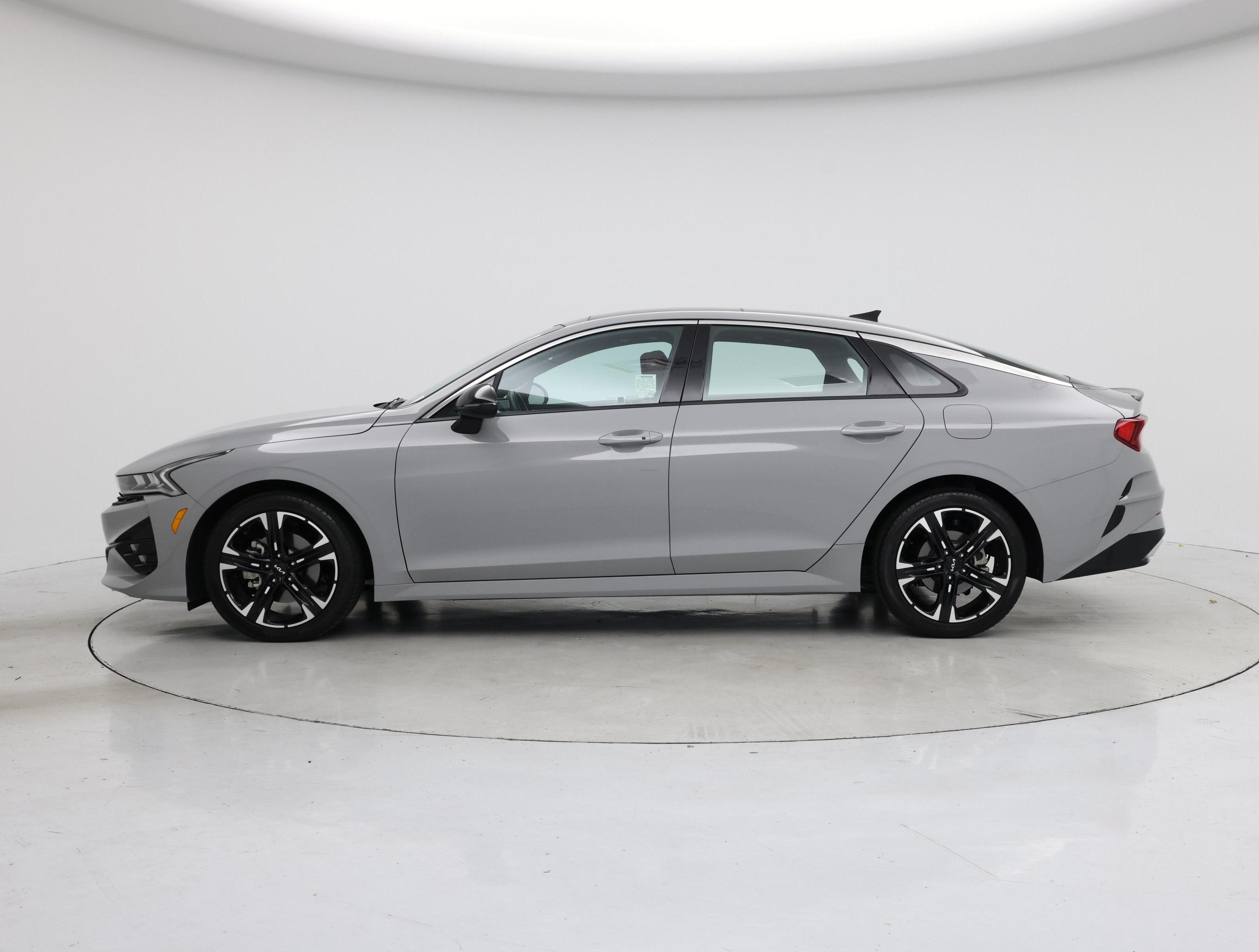 Thumbnail: 2022 Kia K5 - 3