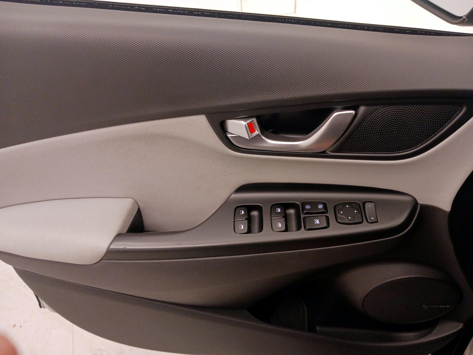 Thumbnail: 2023 Hyundai Kona - 12