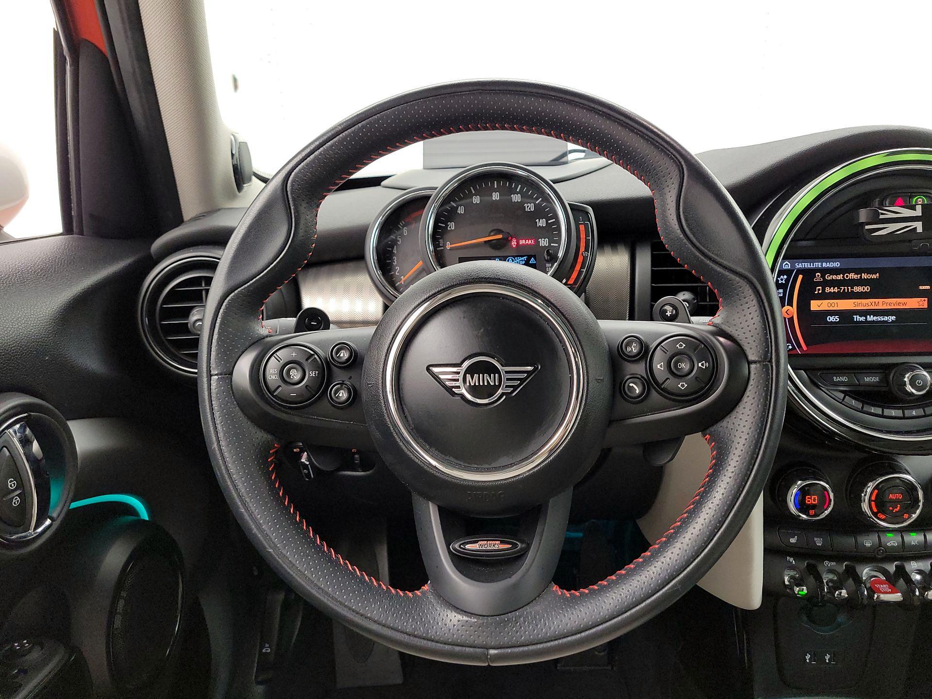 Thumbnail: 2020 MINI Cooper Hardtop - 10