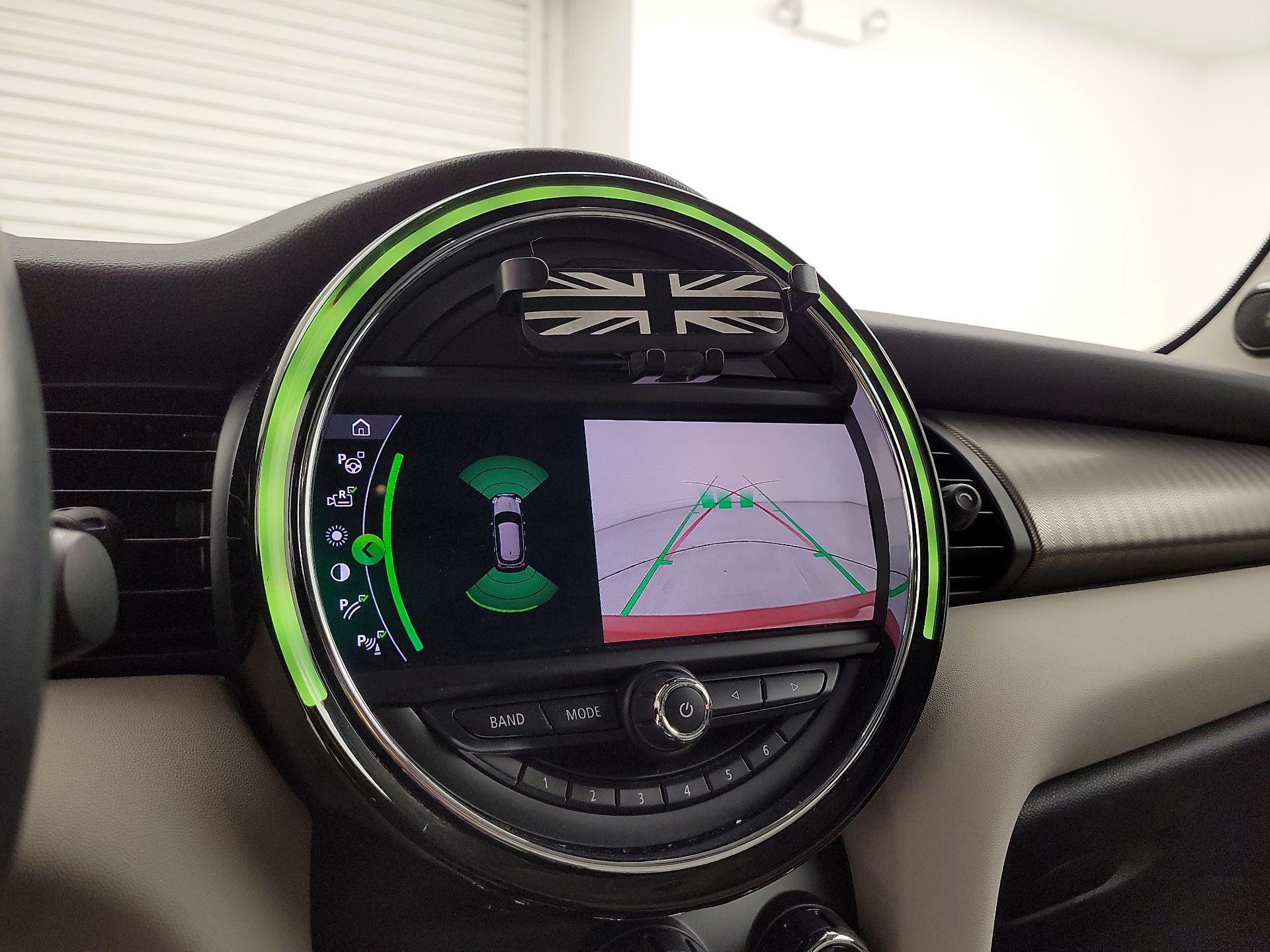 Thumbnail: 2020 MINI Cooper Hardtop - 14