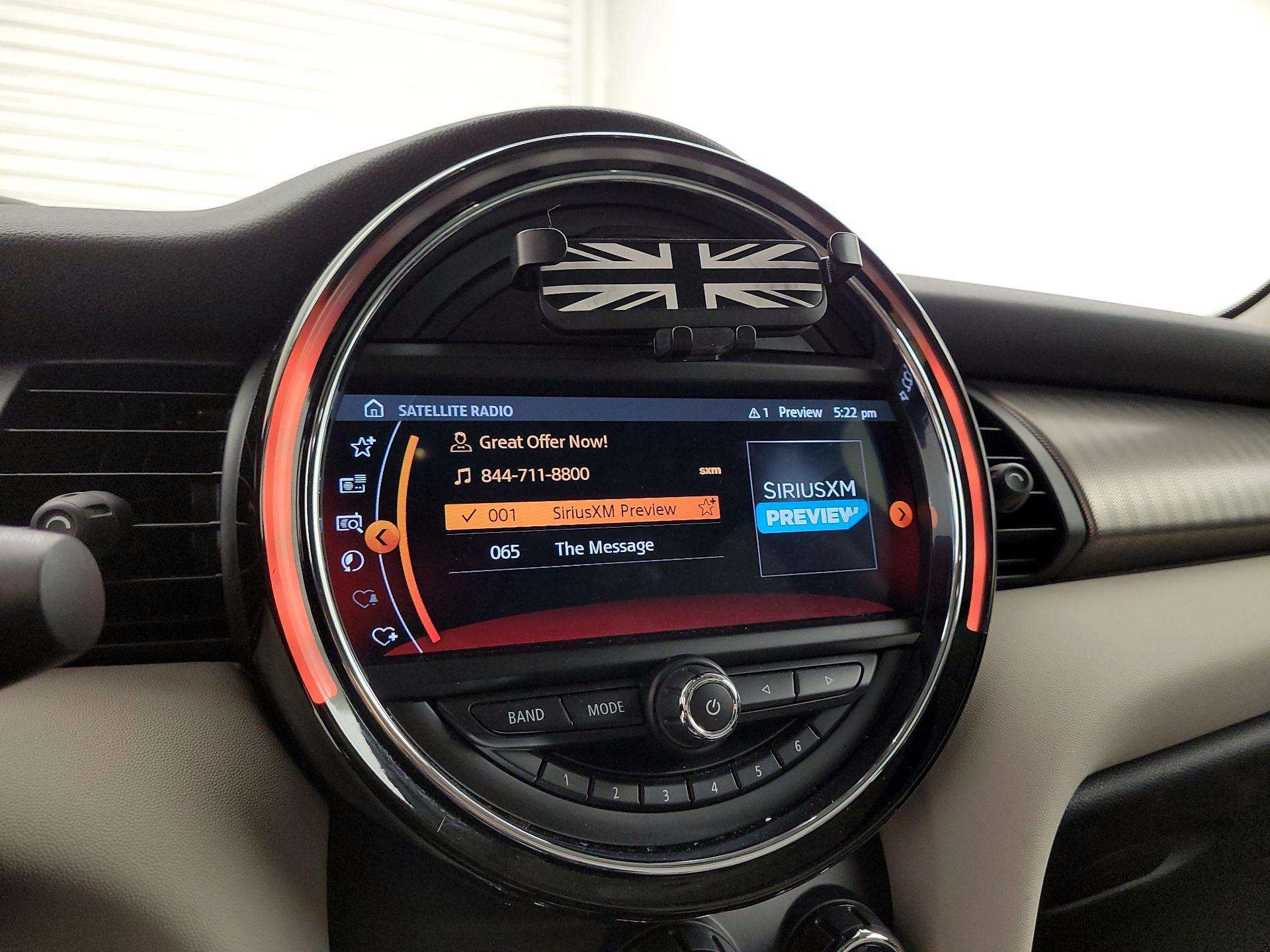 Thumbnail: 2020 MINI Cooper Hardtop - 15