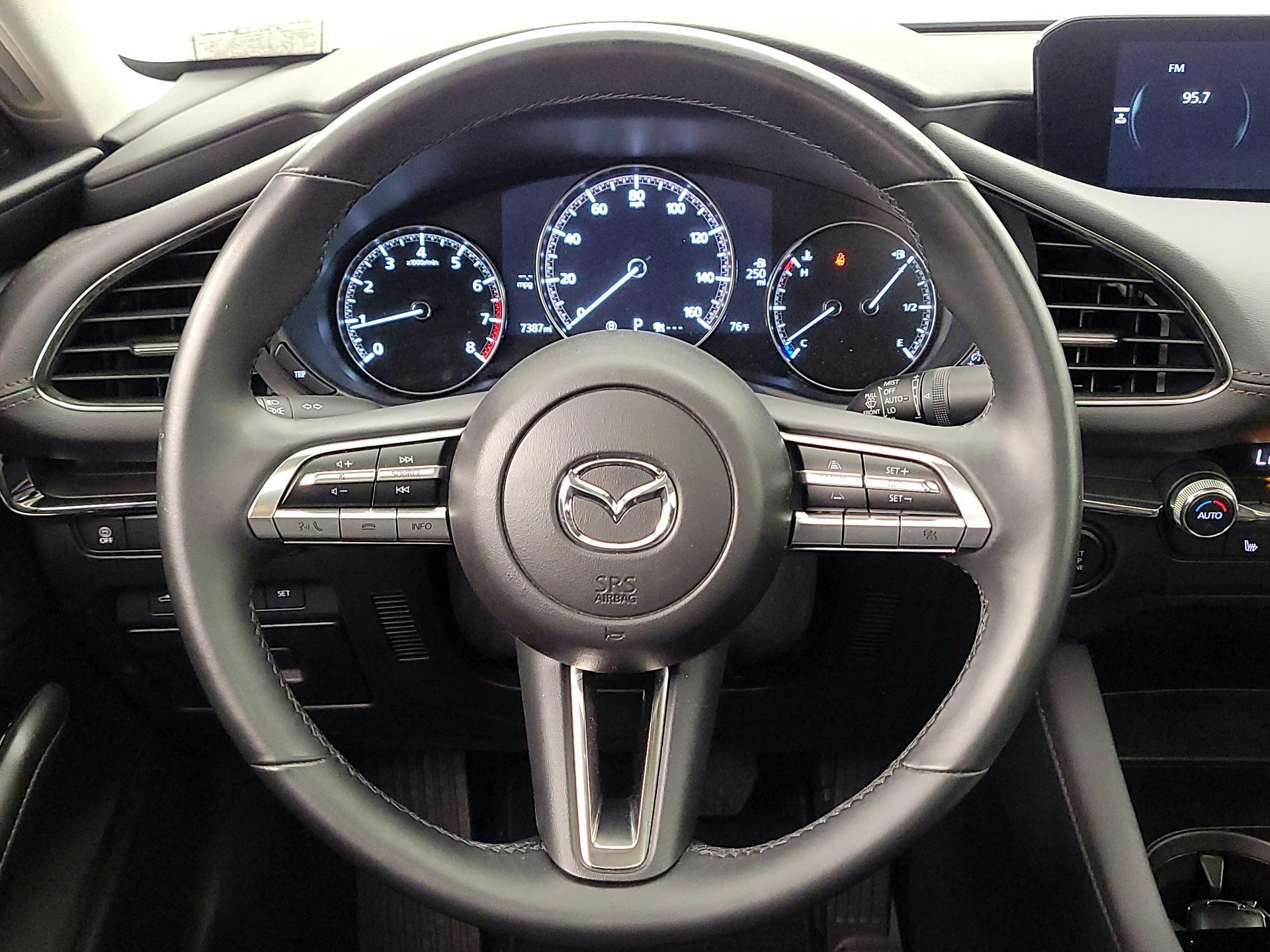 Thumbnail: 2023 Mazda Mazda3 - 10