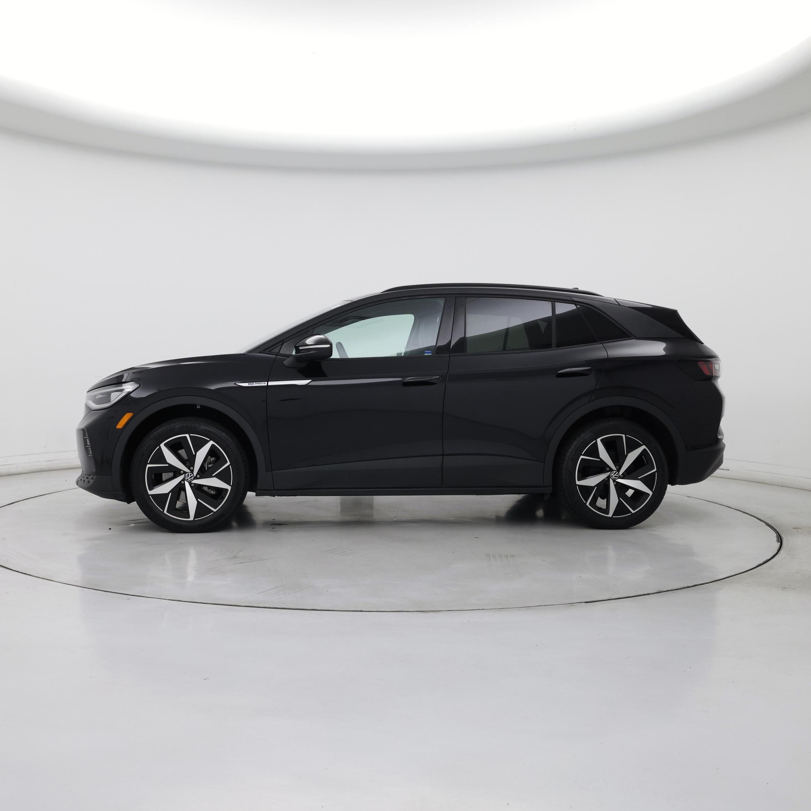 Thumbnail: 2023 Volkswagen ID.4 - 3