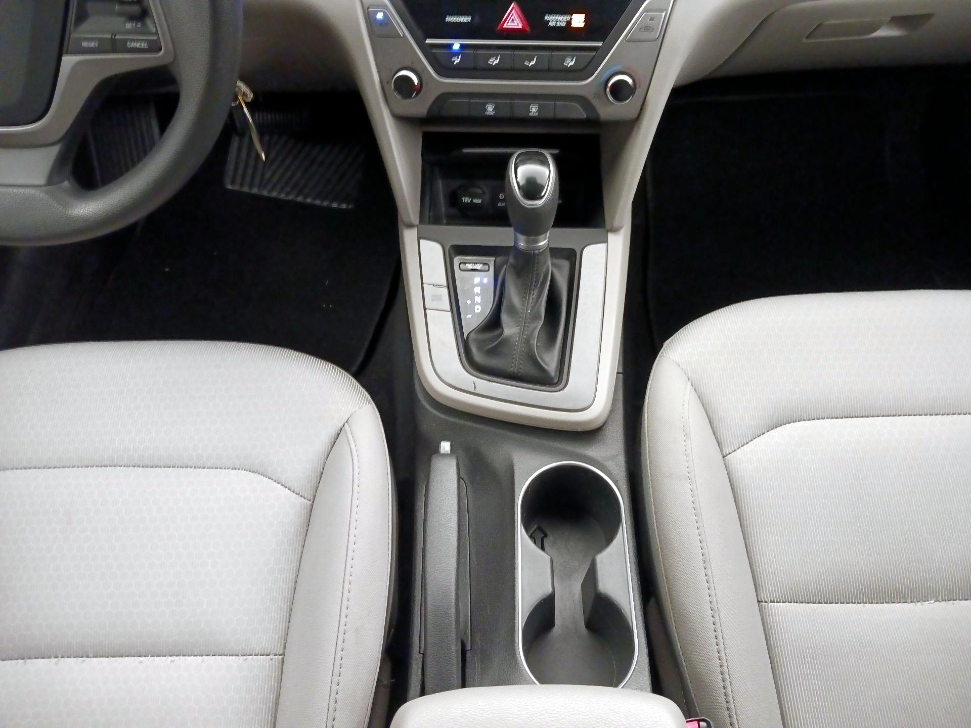 Thumbnail: 2017 Hyundai Elantra - 16