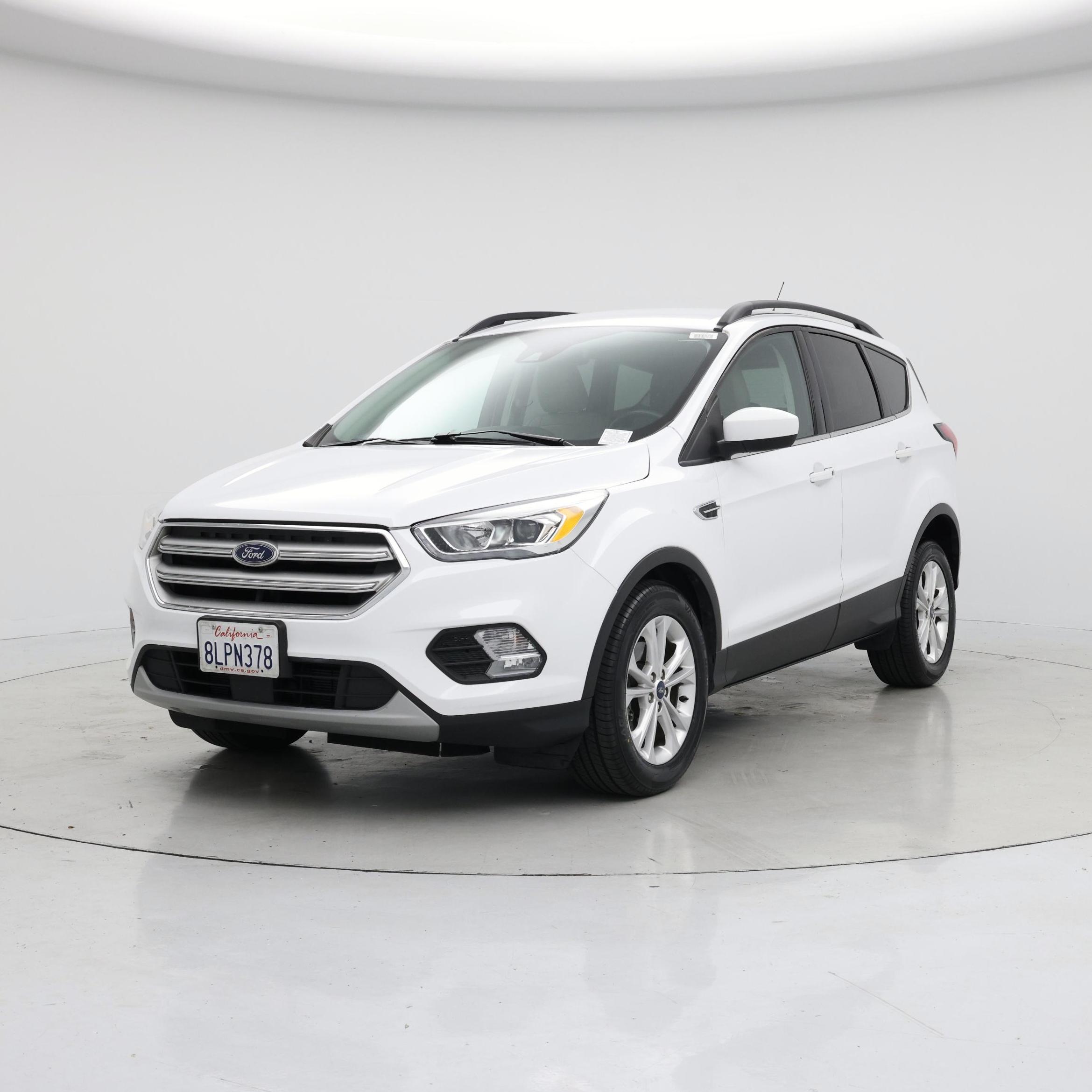 Thumbnail: 2019 Ford Escape - 4