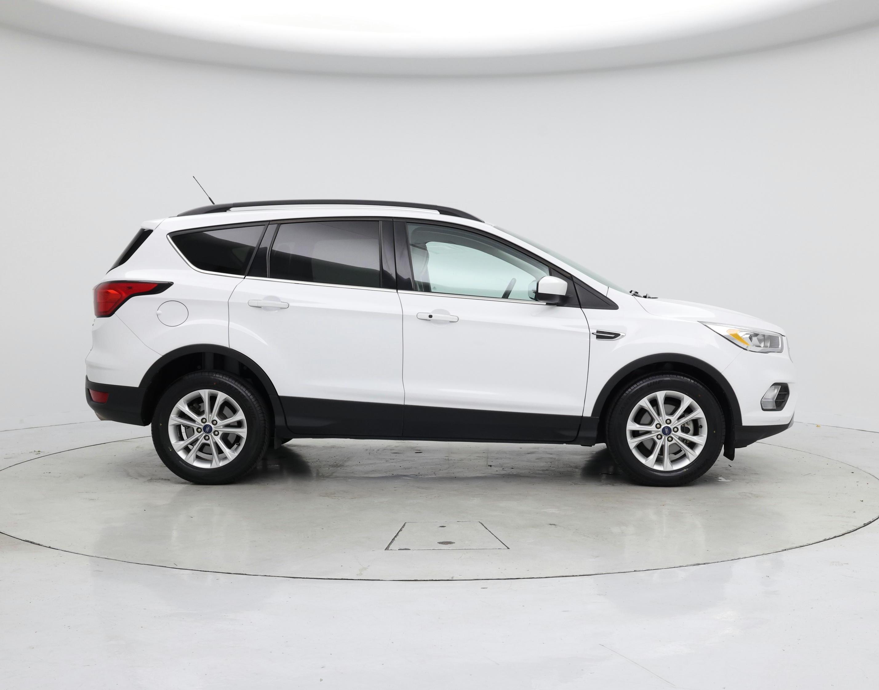 Thumbnail: 2019 Ford Escape - 7