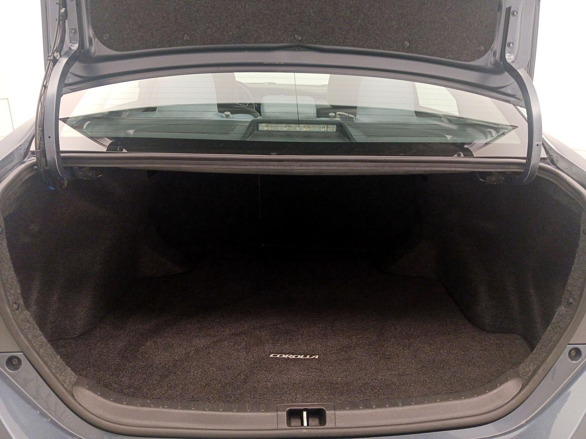 Thumbnail: 2015 Toyota Corolla - 20