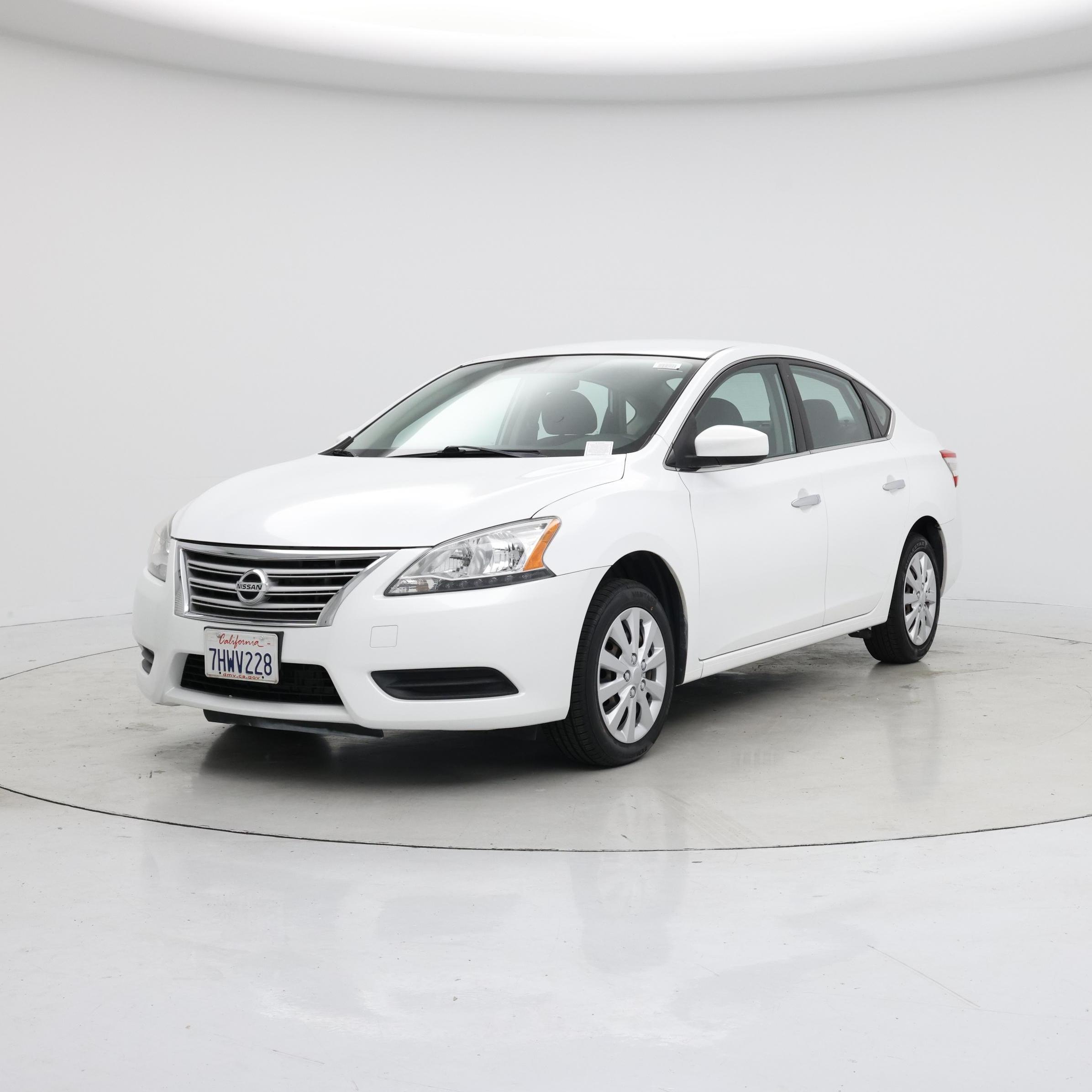 Thumbnail: 2014 Nissan Sentra - 4