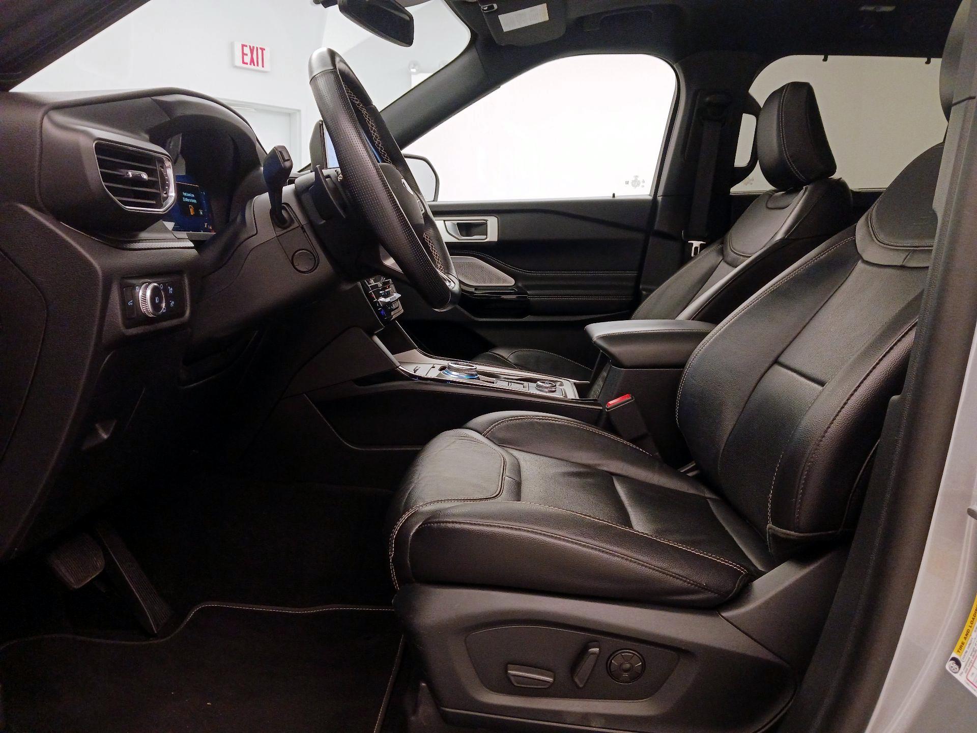 Thumbnail: 2021 Ford Explorer - 11
