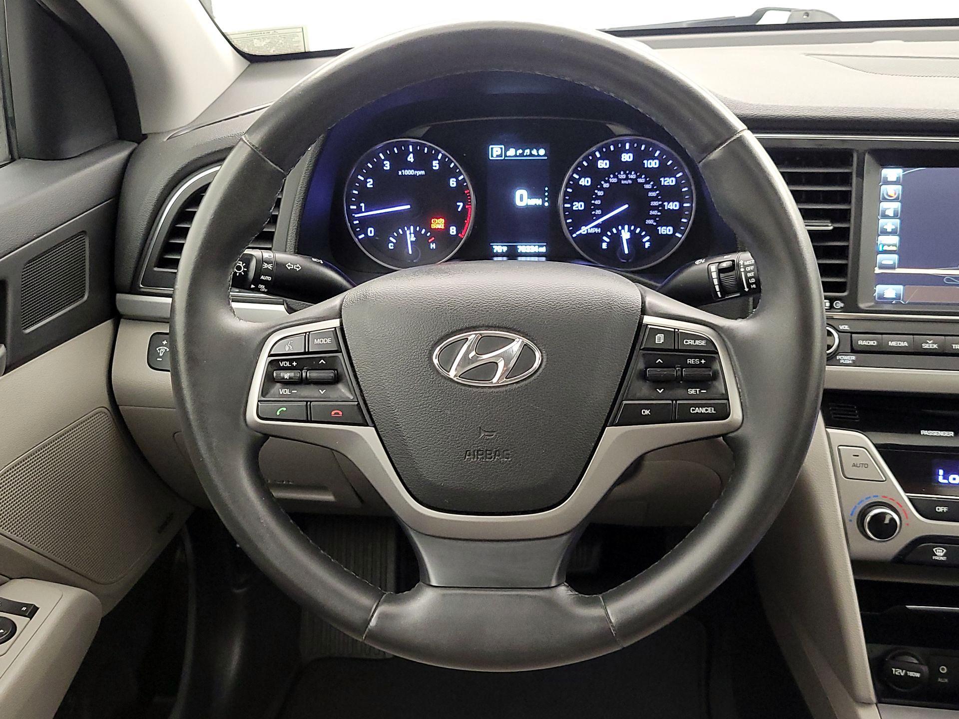 Thumbnail: 2017 Hyundai Elantra - 10