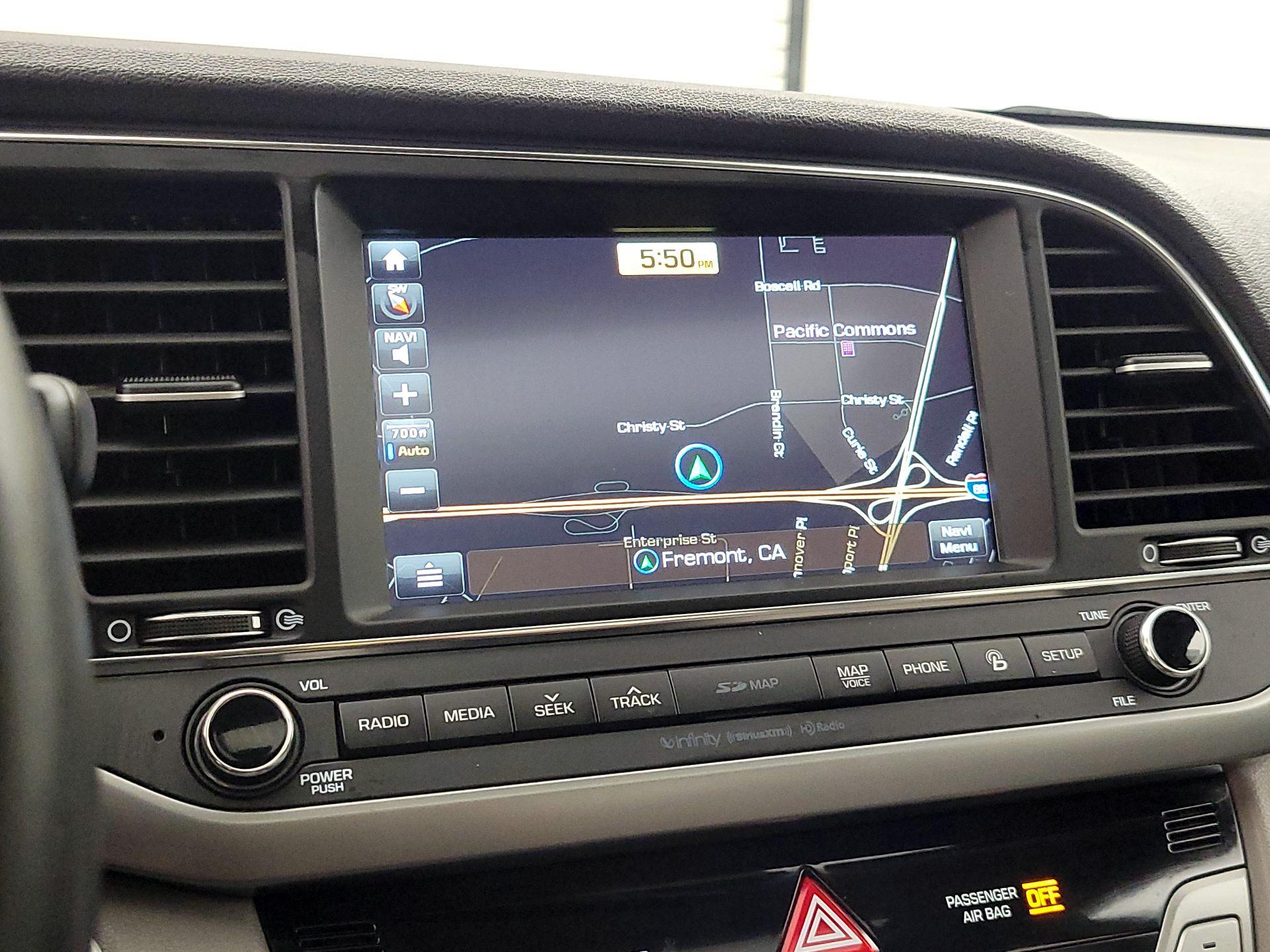 Thumbnail: 2017 Hyundai Elantra - 14