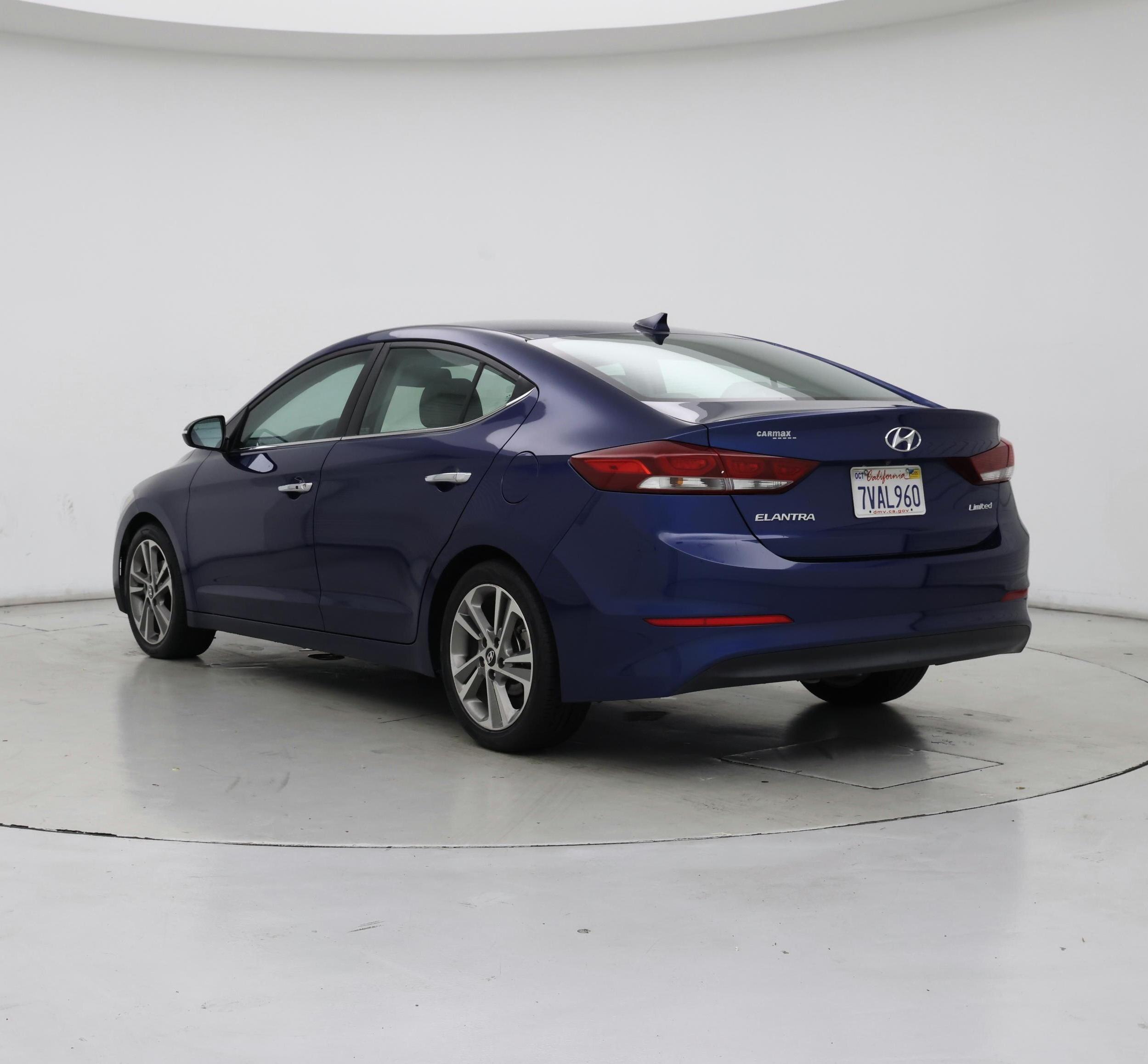 Thumbnail: 2017 Hyundai Elantra - 2