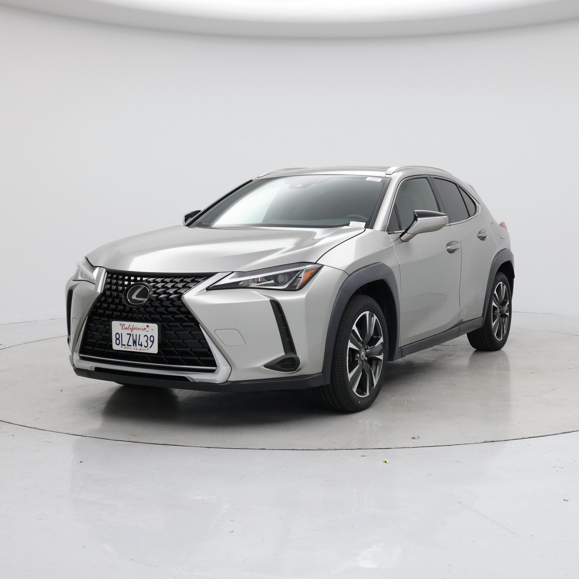 Thumbnail: 2019 Lexus UX - 4