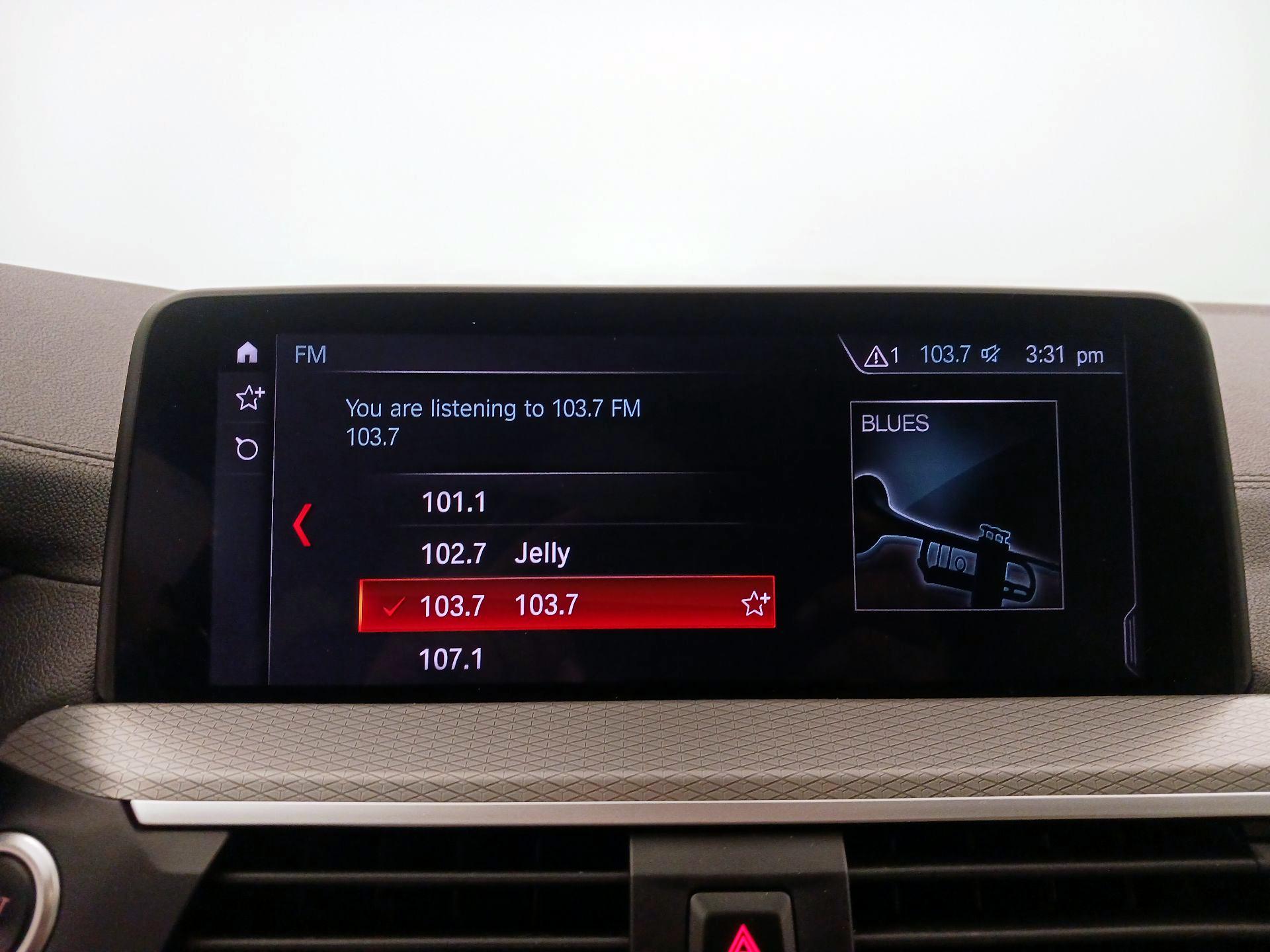 Thumbnail: 2019 BMW X4 - 16