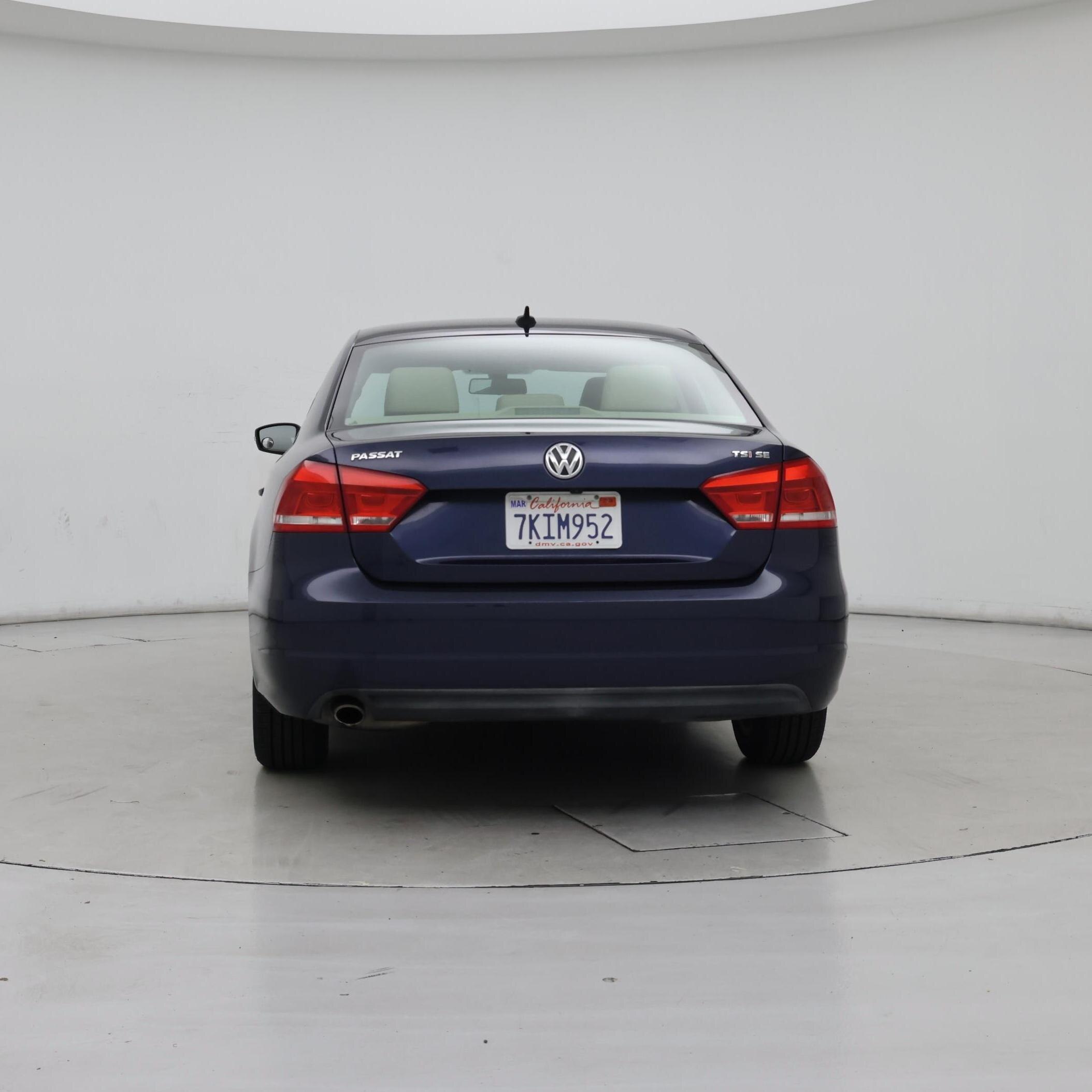 Thumbnail: 2015 Volkswagen Passat - 6