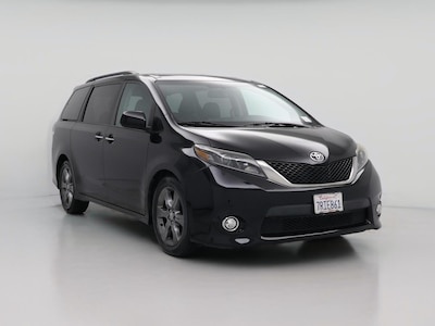Black 2015 Toyota Sienna SE