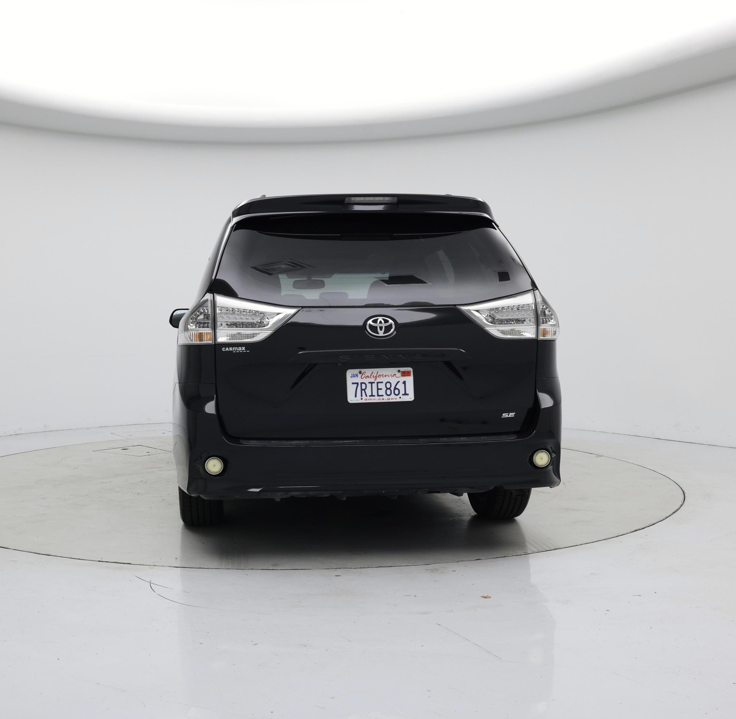 Thumbnail: 2015 Toyota Sienna - 6