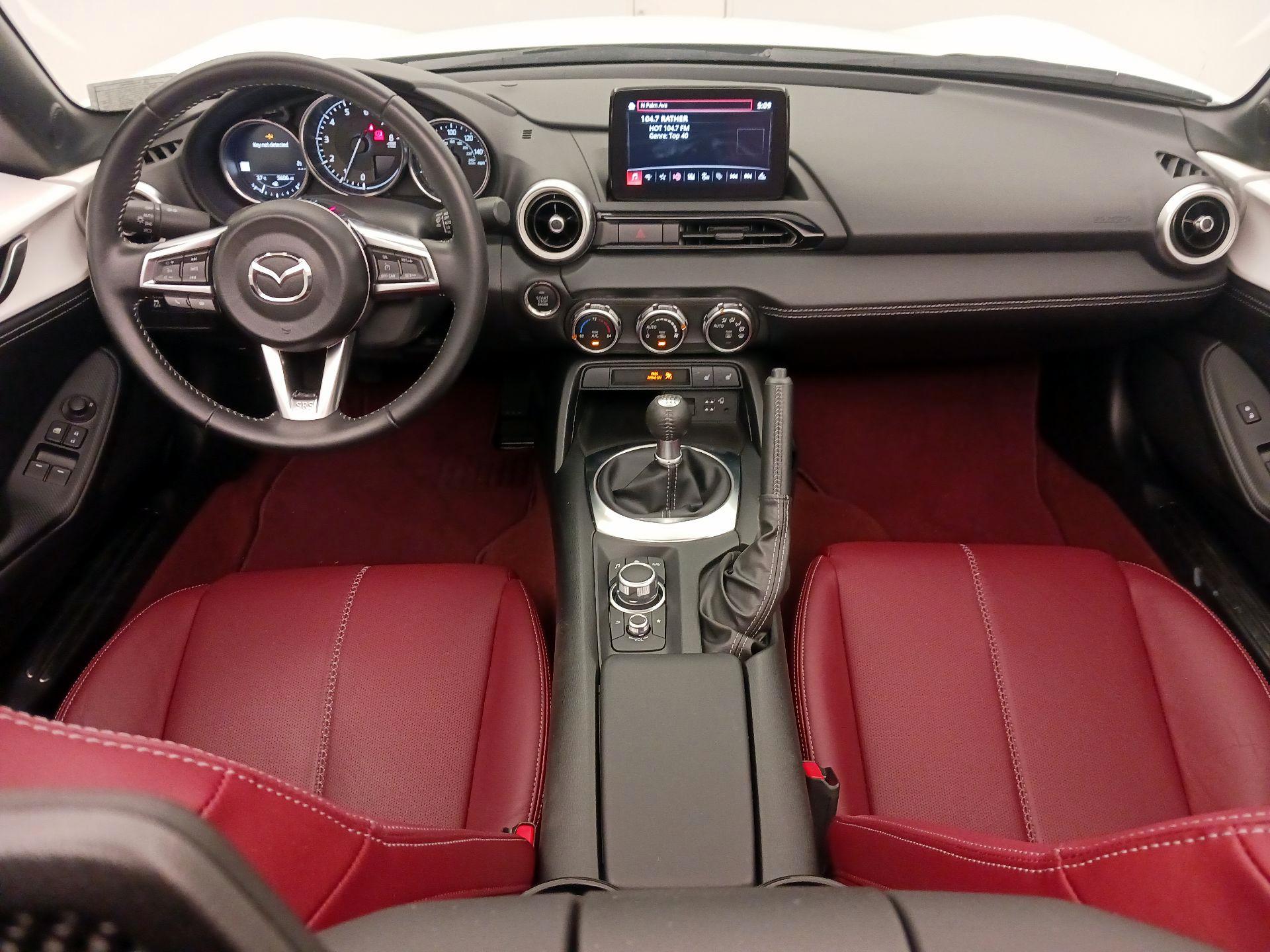 Thumbnail: 2020 Mazda MX-5 Miata - 9