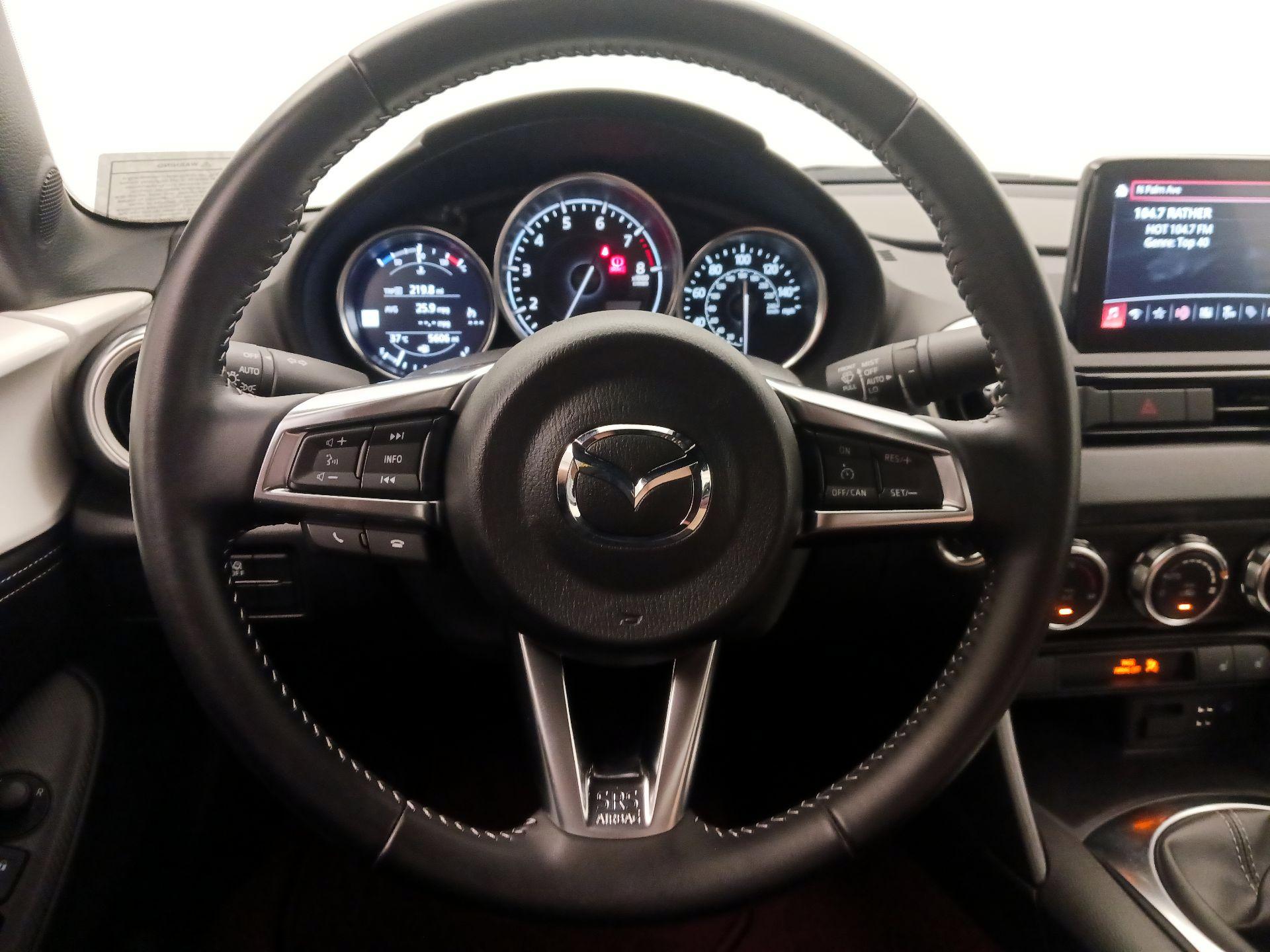 Thumbnail: 2020 Mazda MX-5 Miata - 10