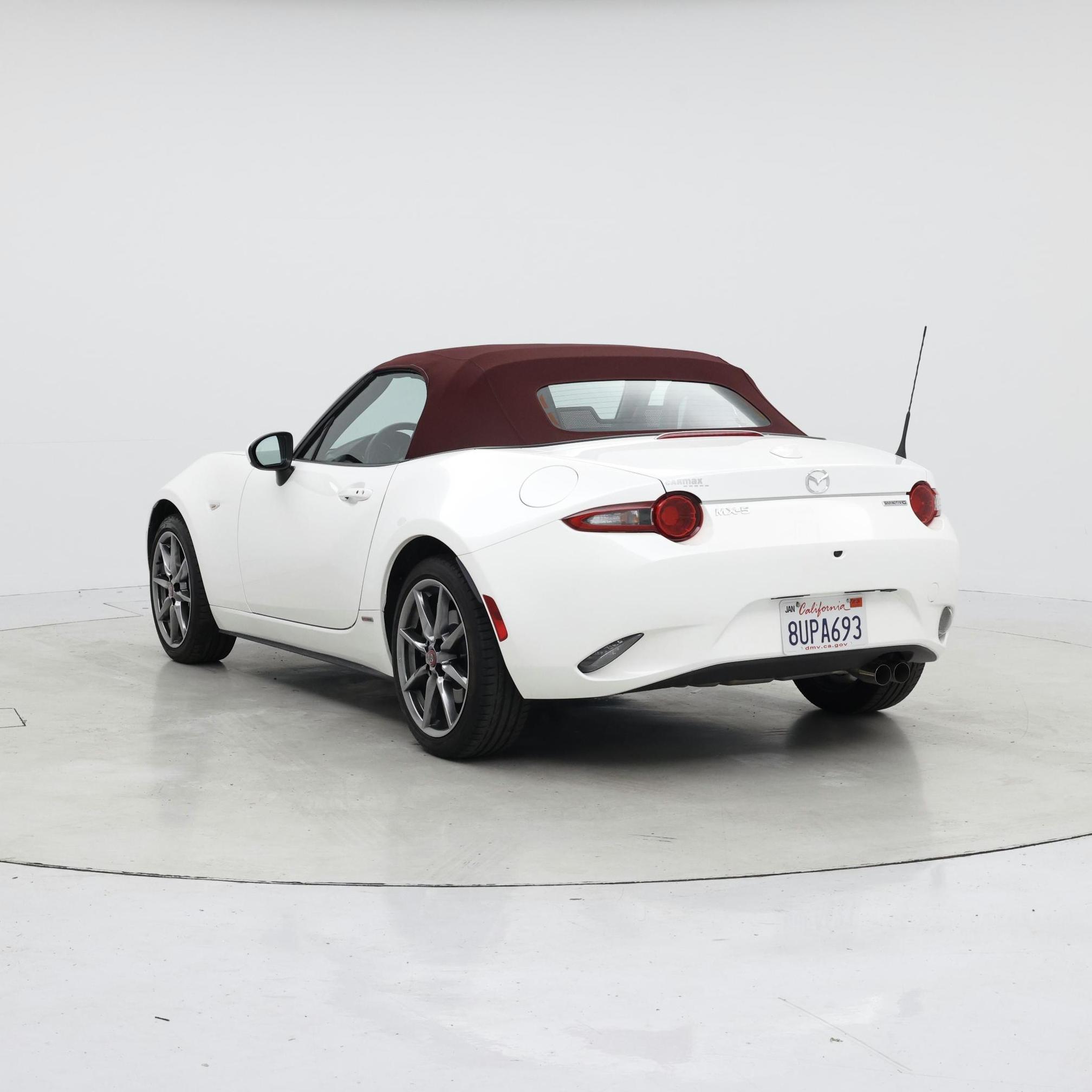 Thumbnail: 2020 Mazda MX-5 Miata - 2