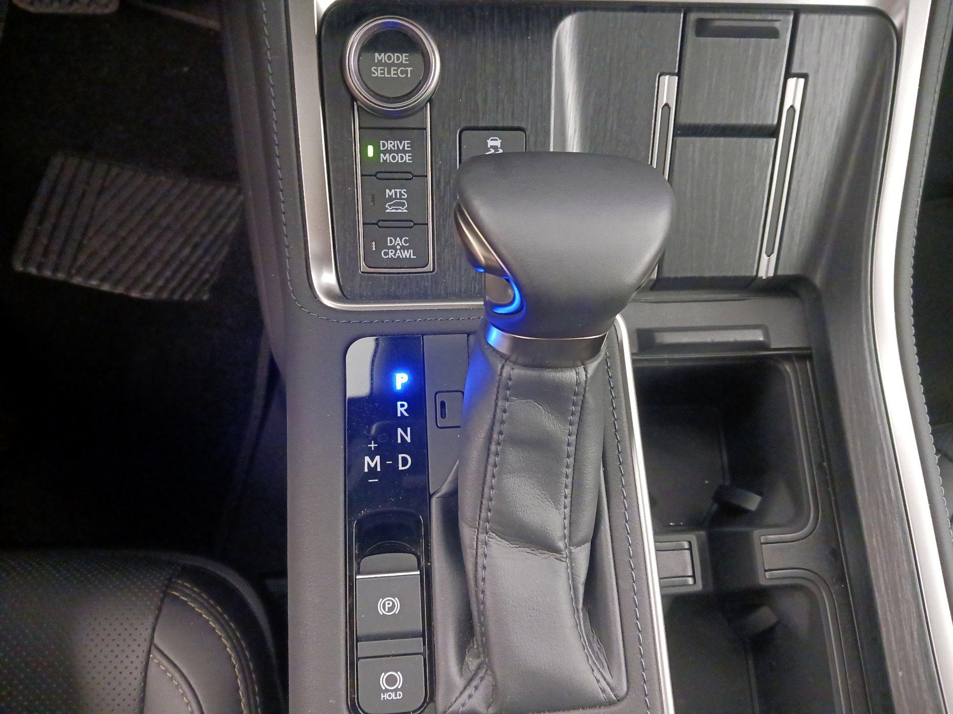 Thumbnail: 2024 Lexus GX - 17
