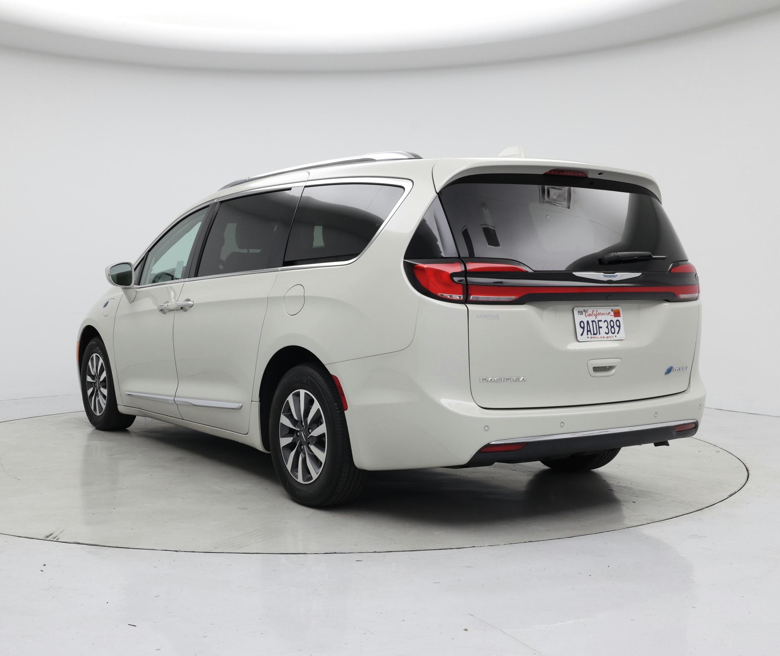 Thumbnail: 2021 Chrysler Pacifica - 2