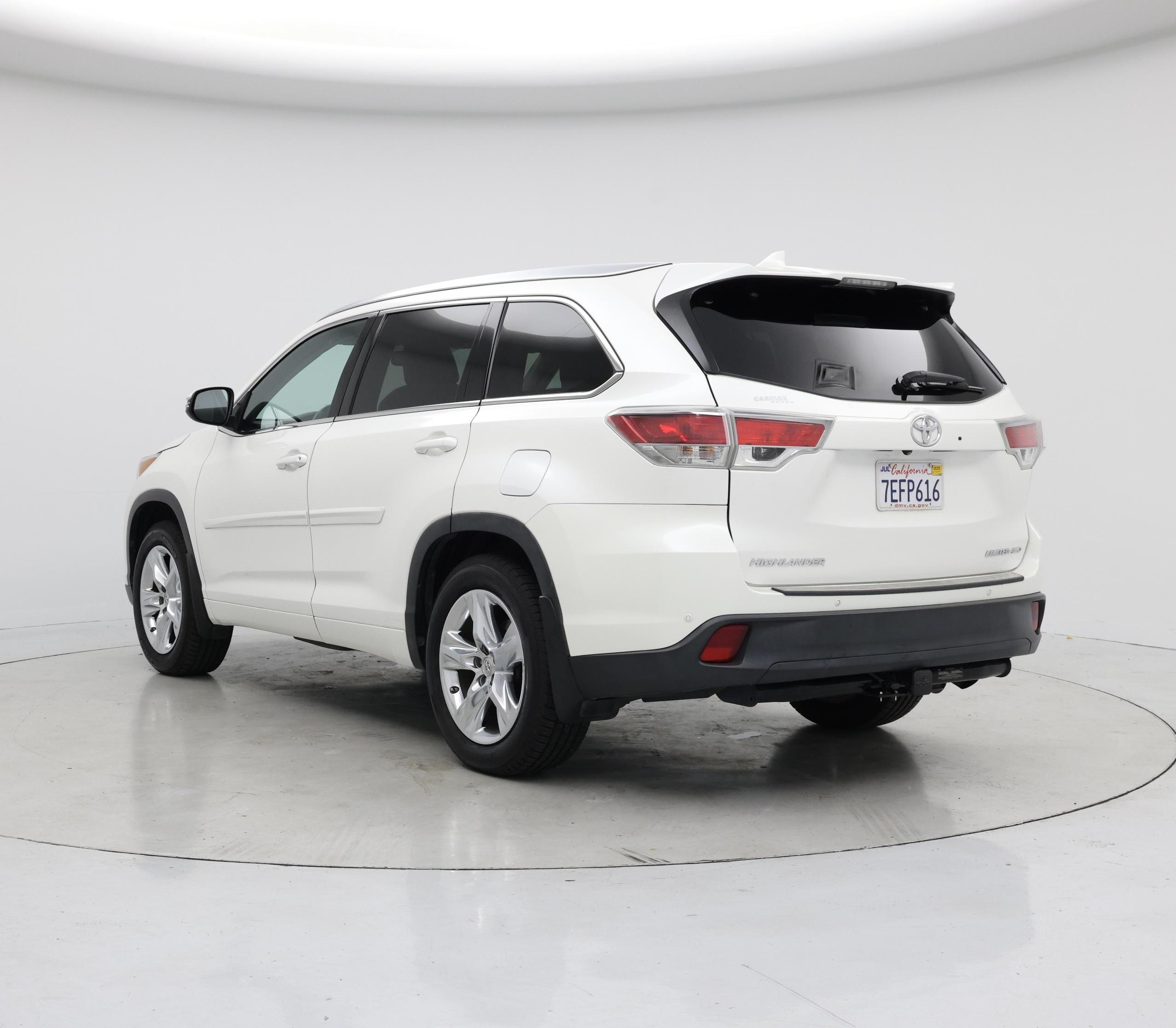 Thumbnail: 2014 Toyota Highlander - 2