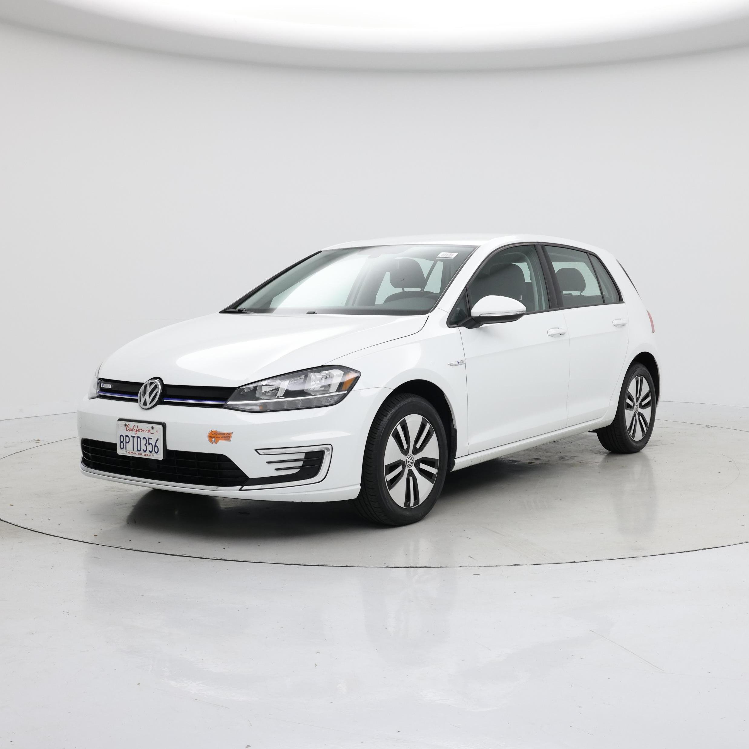 Thumbnail: 2019 Volkswagen e-Golf - 4