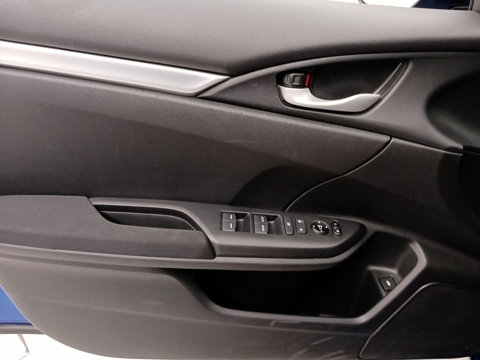 Thumbnail: 2020 Honda Civic - 12