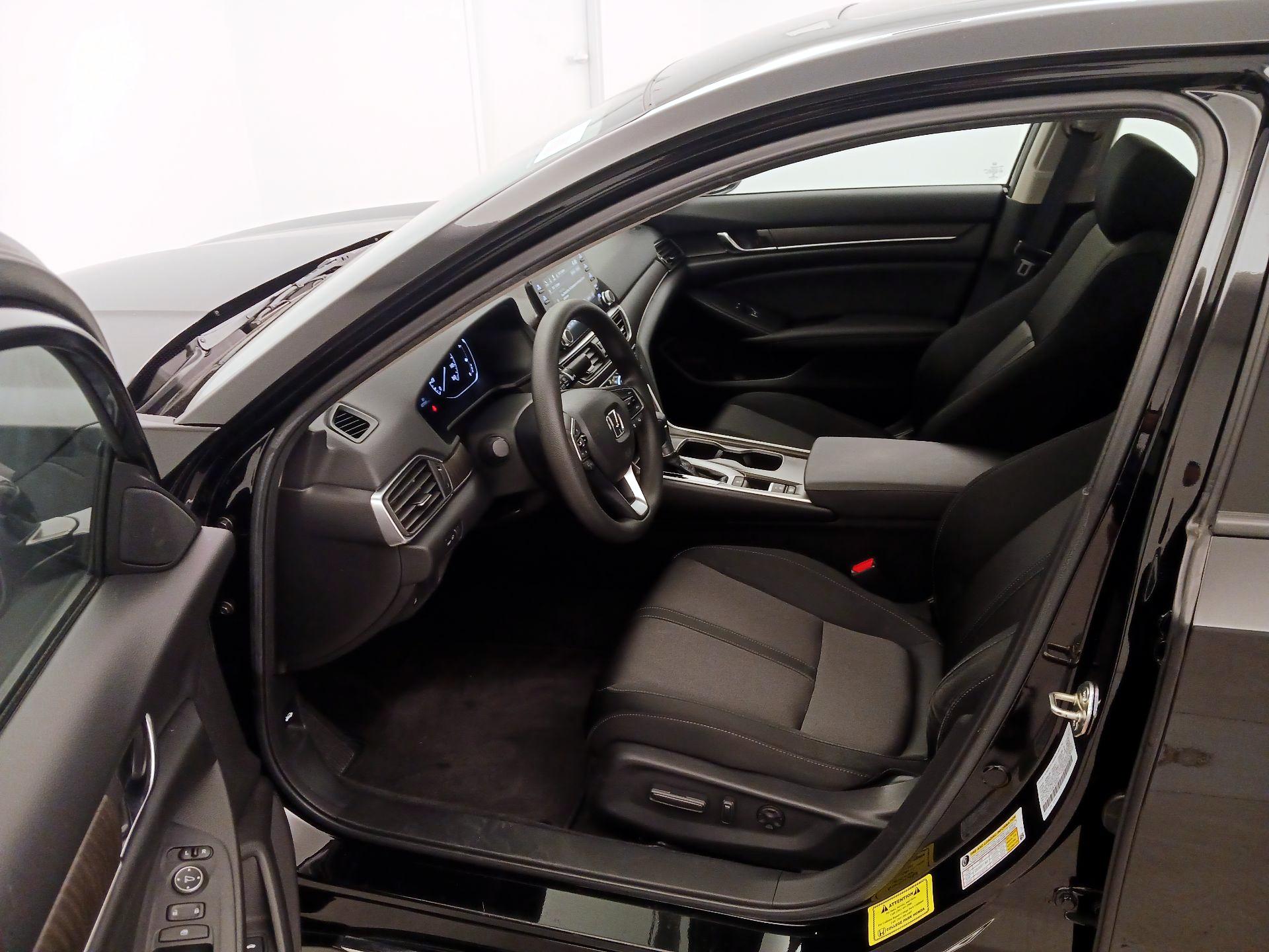 Thumbnail: 2019 Honda Accord - 11
